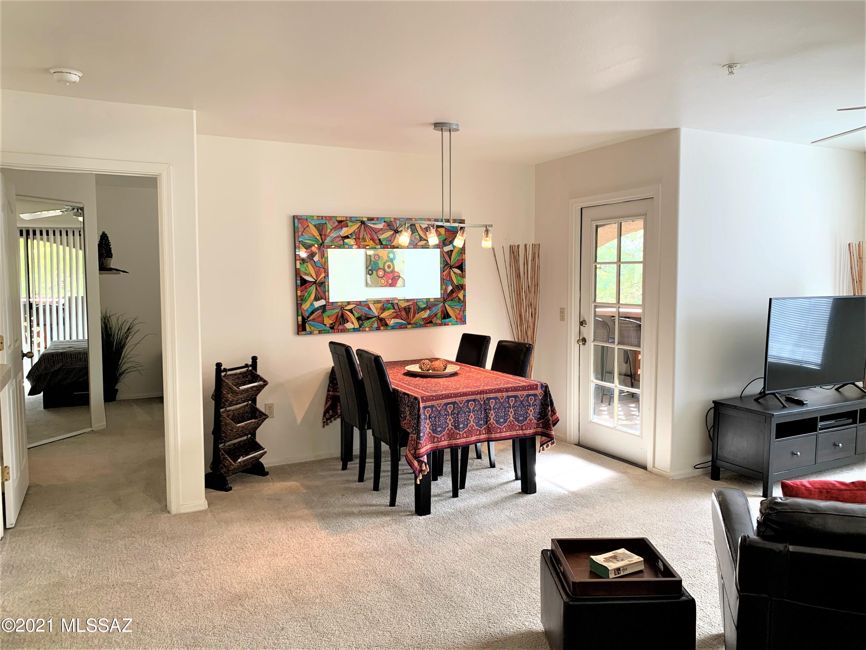 Veranda at Ventana Condominiums - Residential