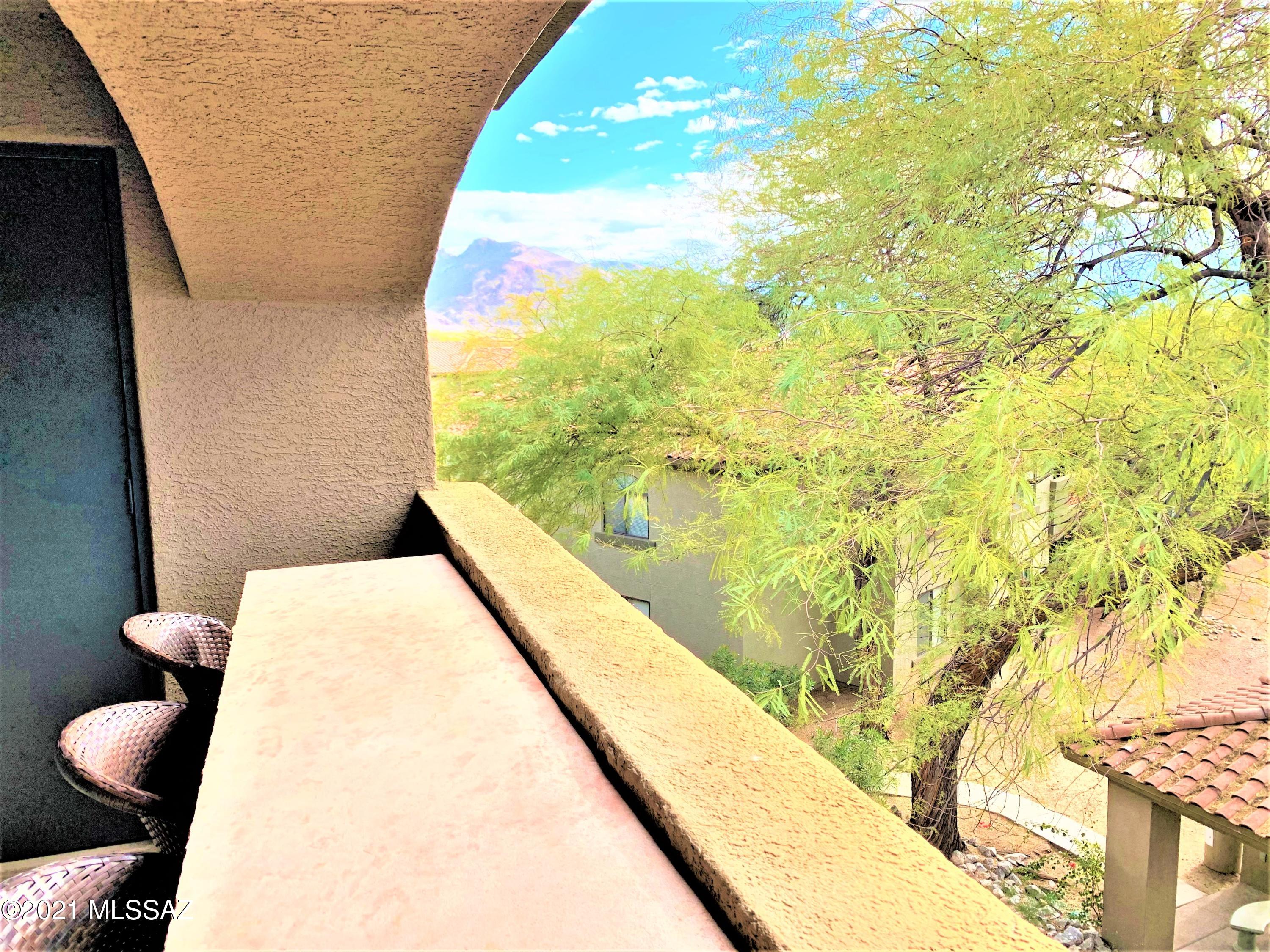 Veranda at Ventana Condominiums - Residential