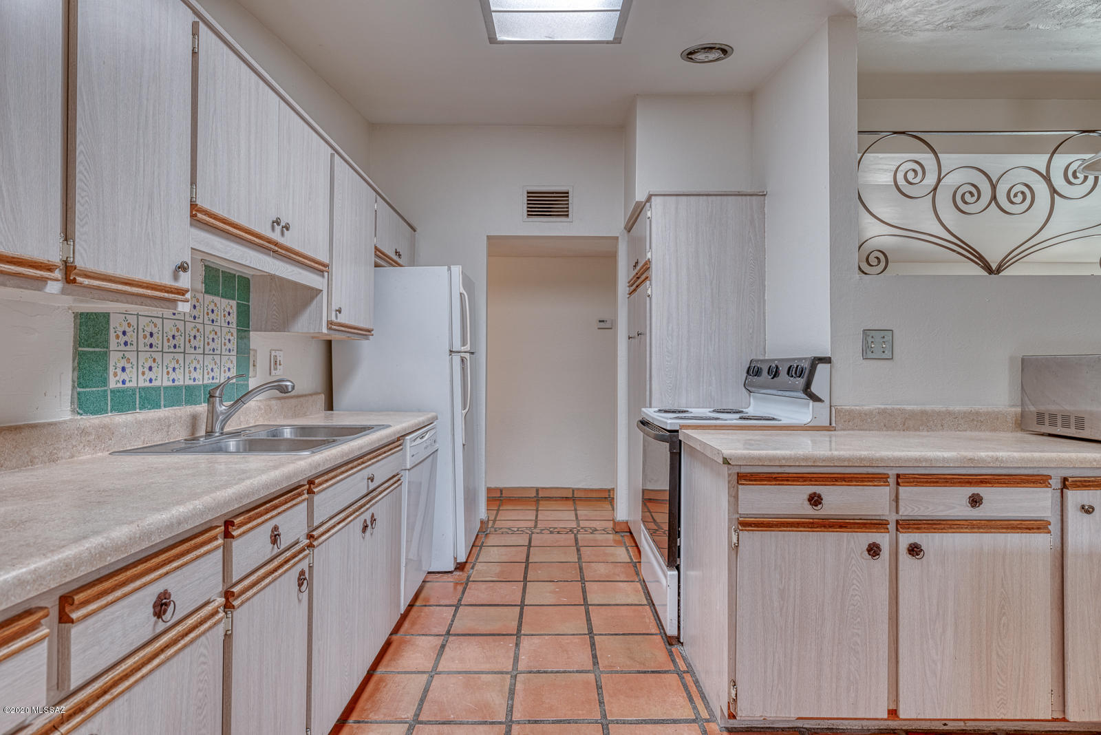 Miramonte Terr - Residential