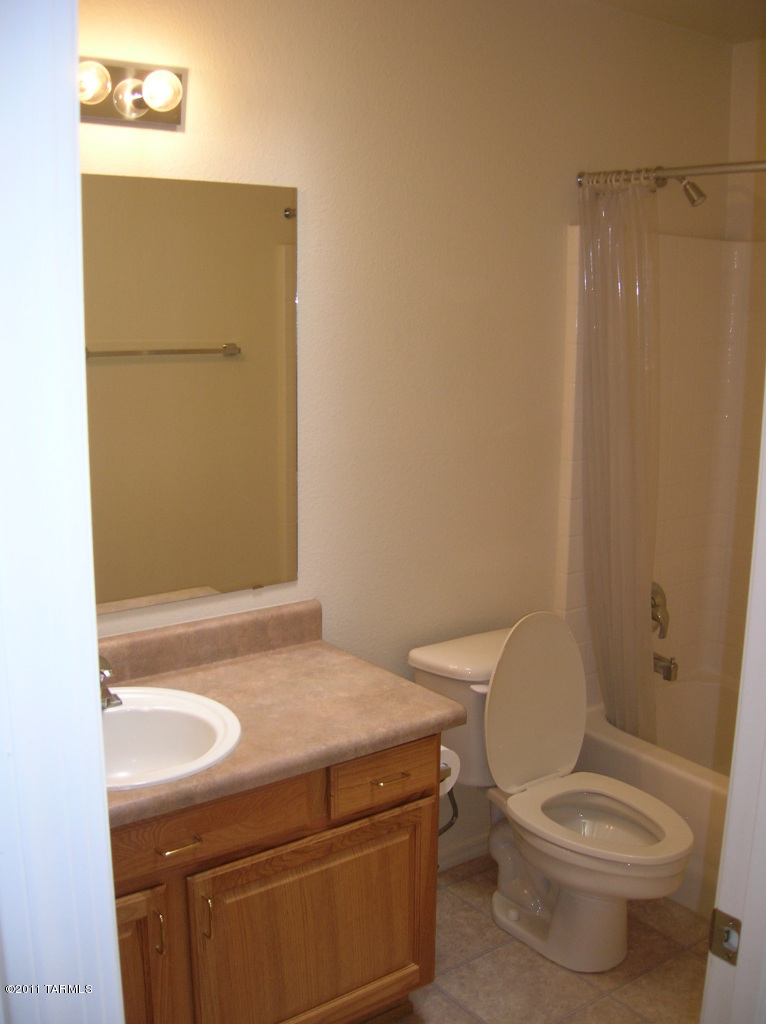 Rosevale (1-137) - Residential Lease