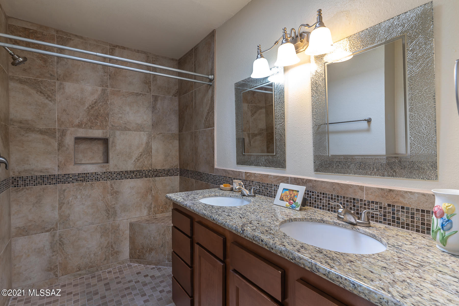 Silver Shadows Estates - Residential