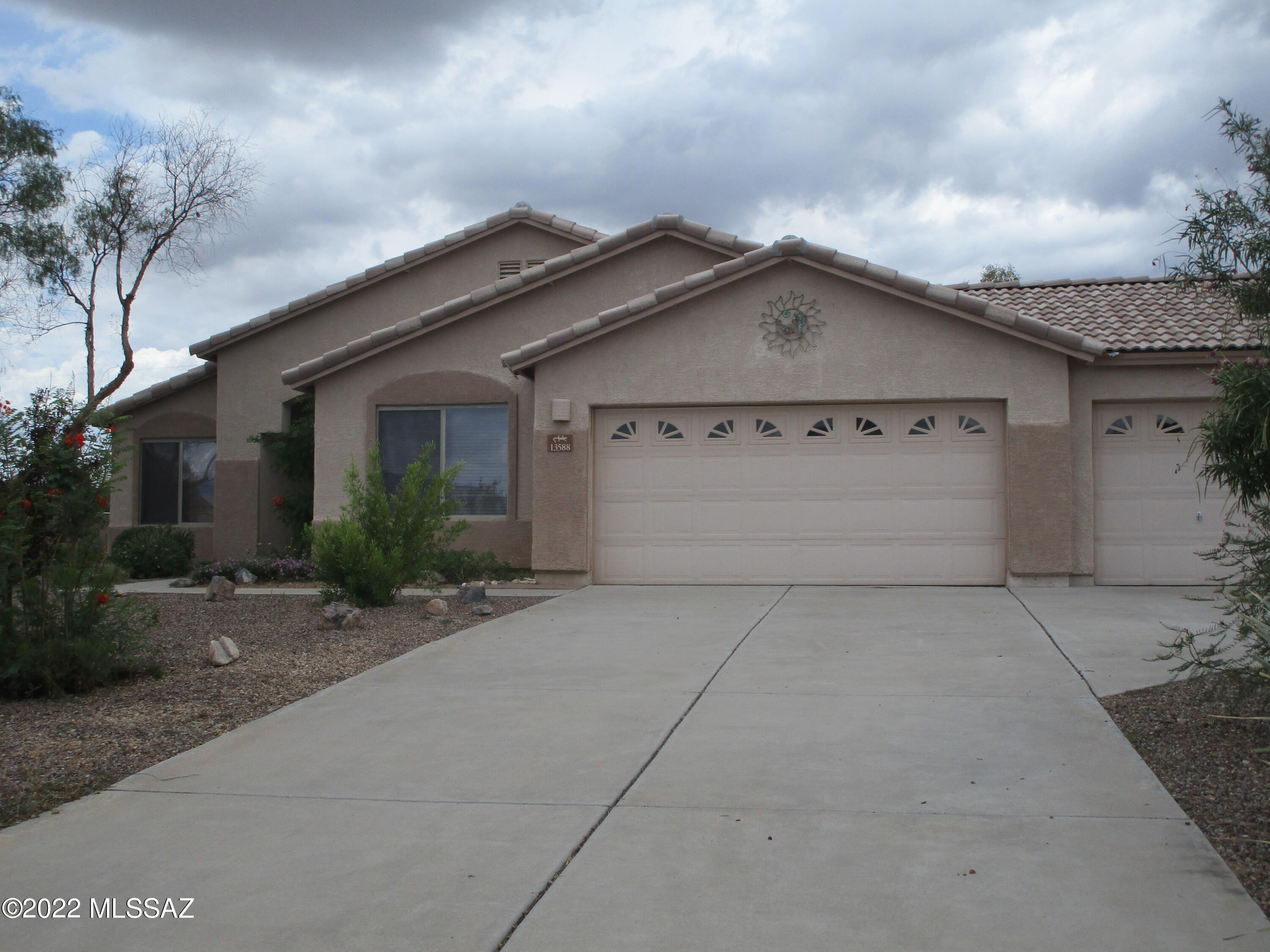 New Dawn Estates (1-37) - Residential Lease
