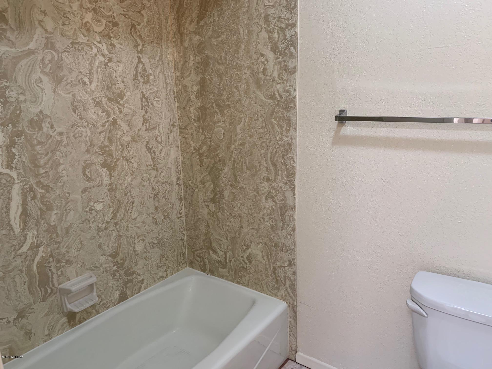Casa Real Amended - Residential Lease