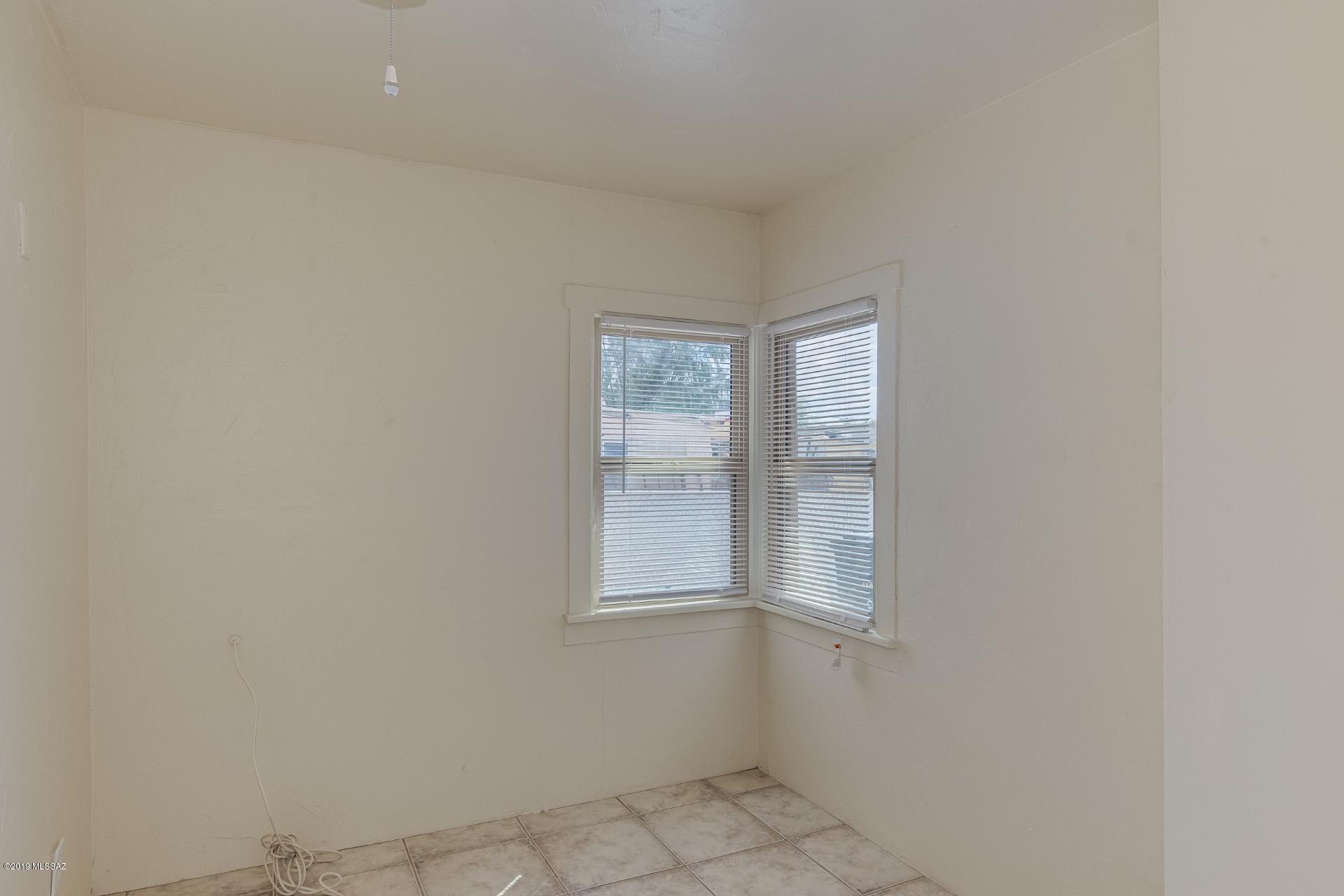 Whitestone - Residential