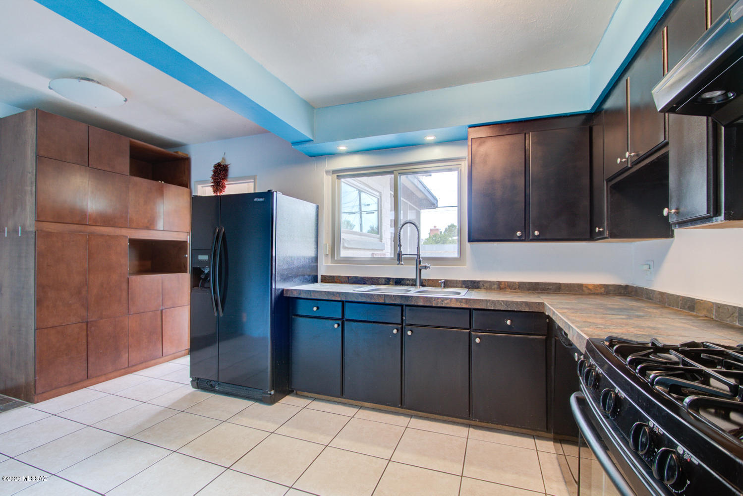Country Club Annex - Residential