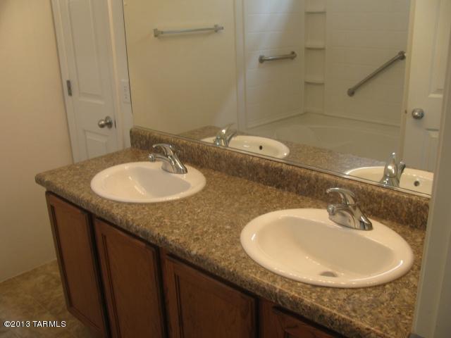 Vista Montana Estates - Residential Lease