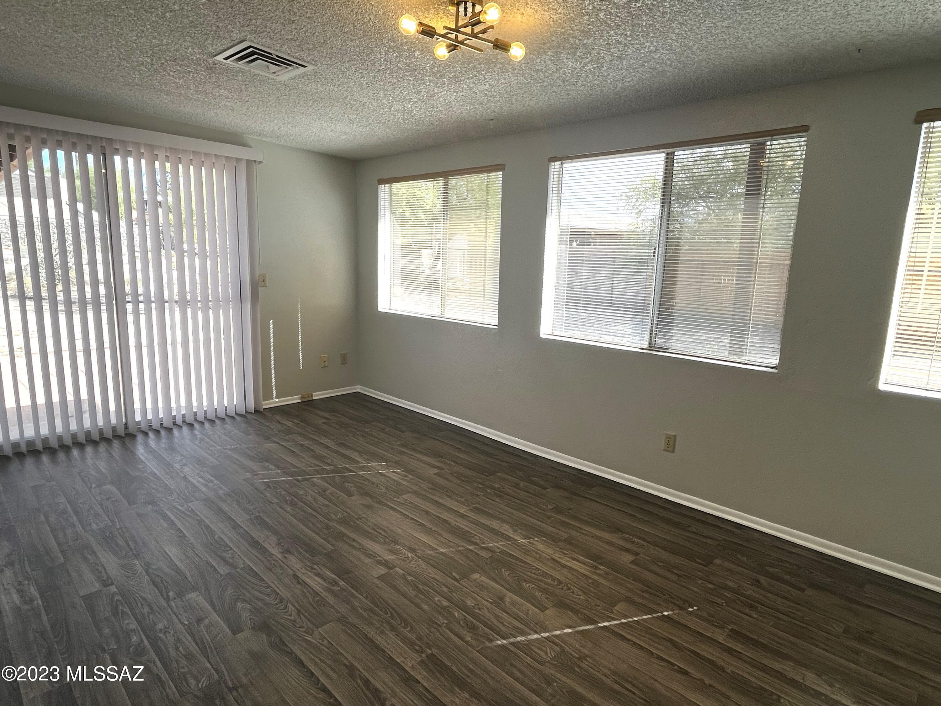 Heritage Hills(1-119) - Residential Lease