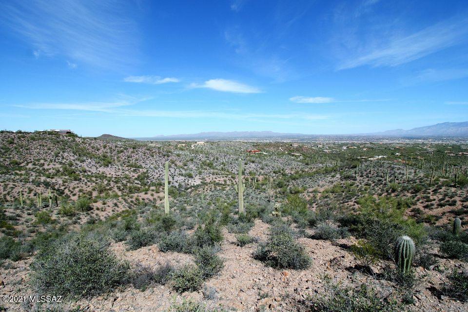 One of Tucson Mountains Finest Nature Lots. Set against the edge of U.S. National Parkland, this lot is in an area of high end homes with the rugged nature of the Southwest. Twice the size home site for the same price as other lots in the area! City & mountain views & open valley all around.