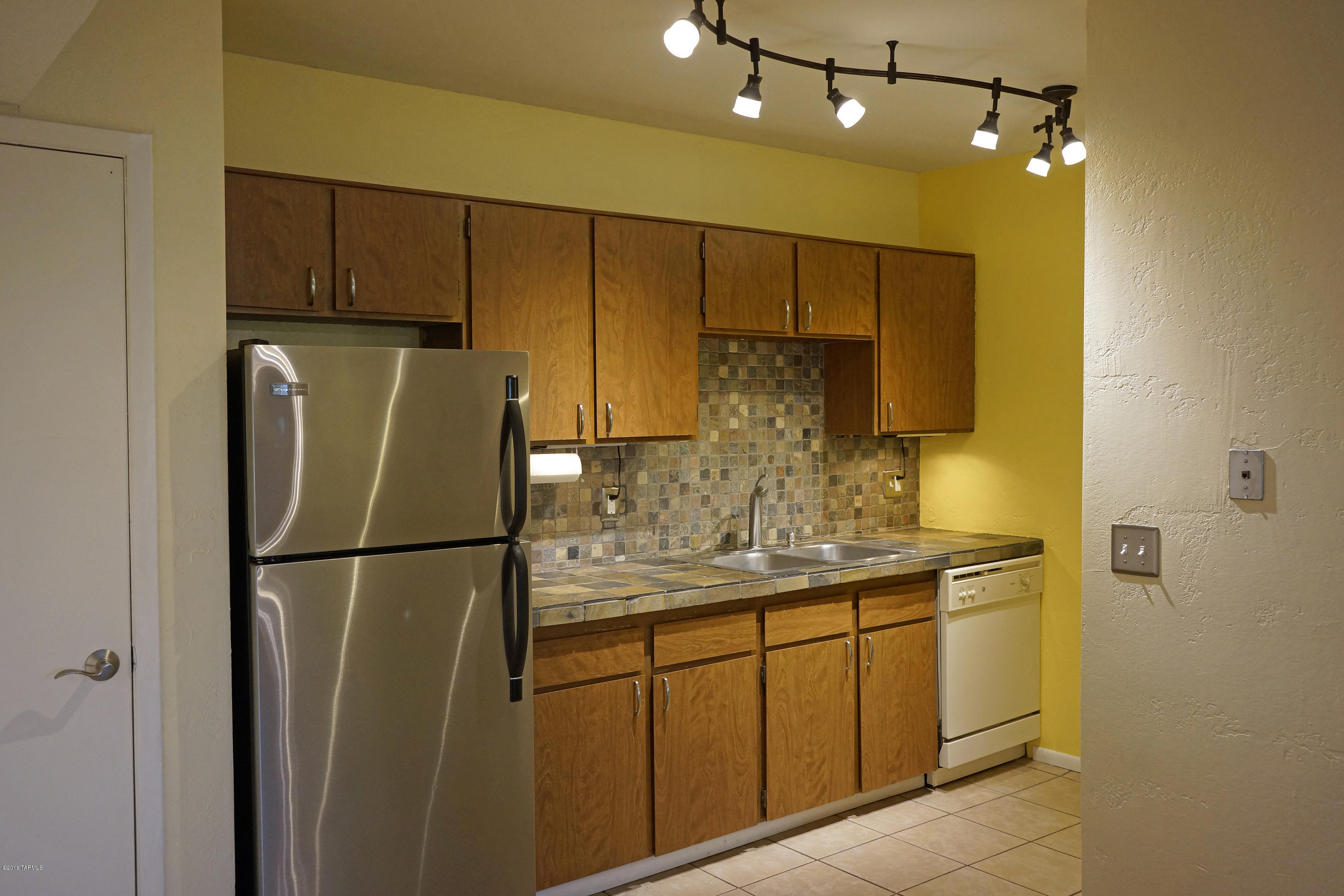 Rincon Village - Residential Lease
