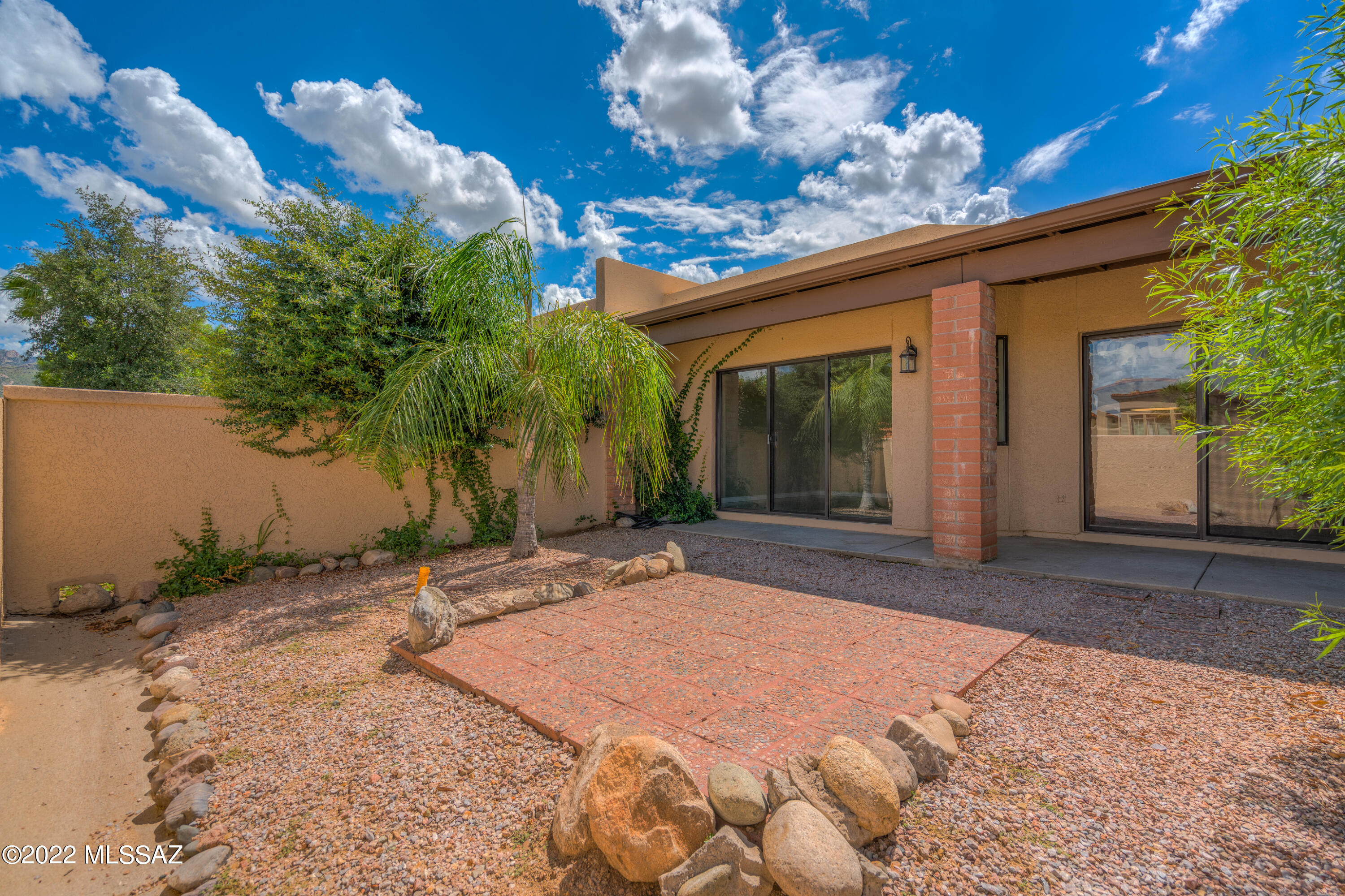 Valle Del Oro Townhomes (1-90) - Residential