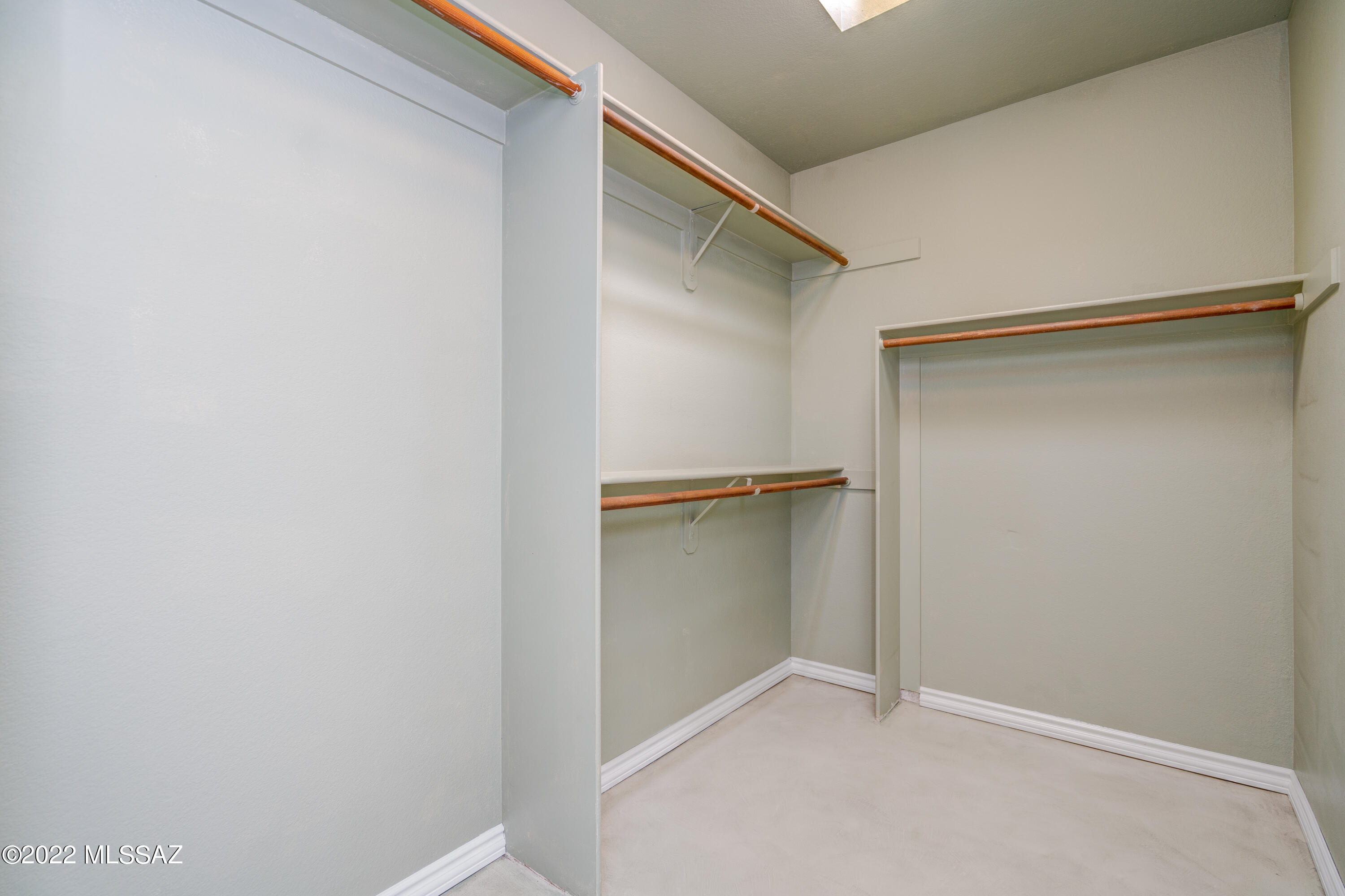 Valle Del Oro Townhomes (1-90) - Residential