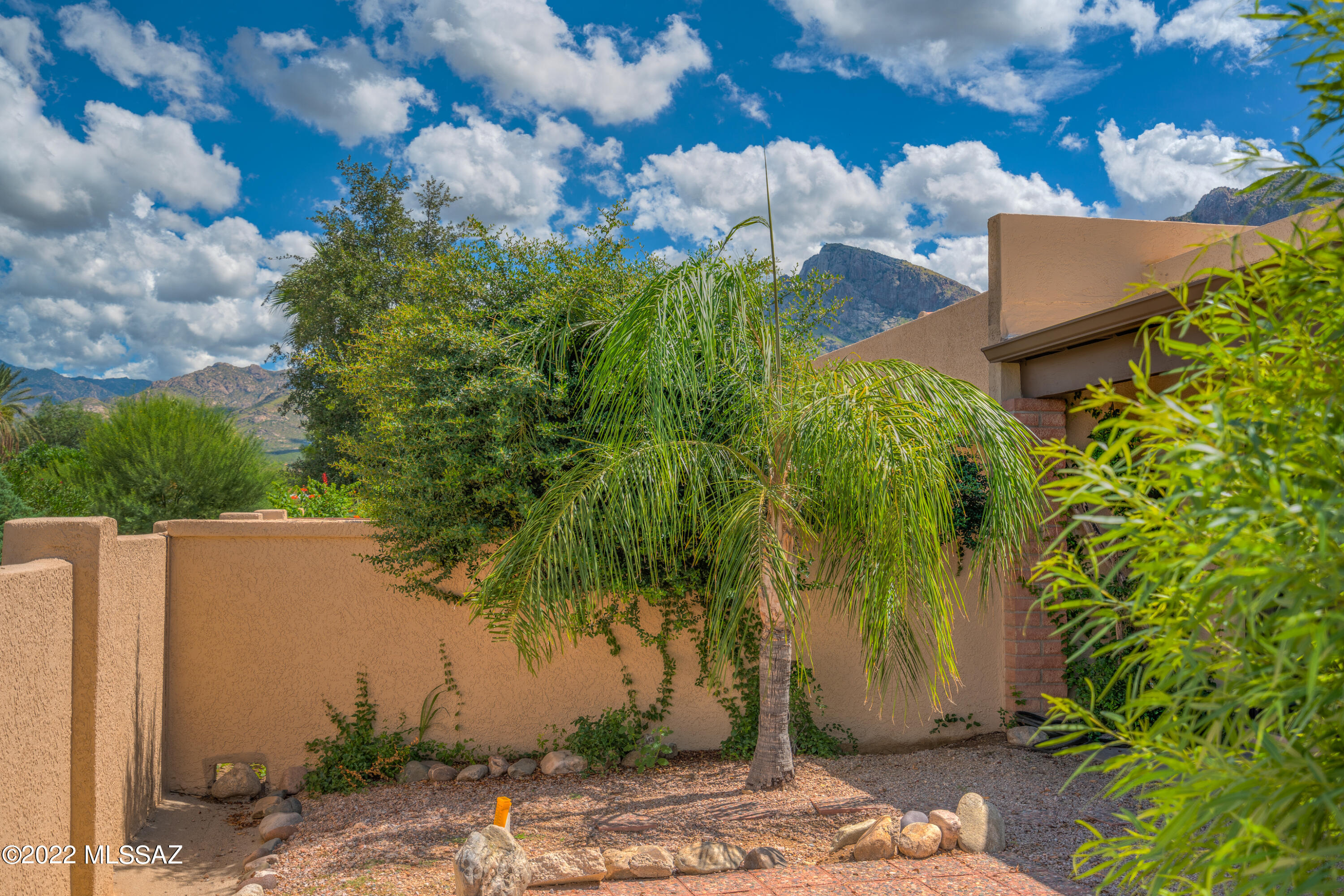 Valle Del Oro Townhomes (1-90) - Residential