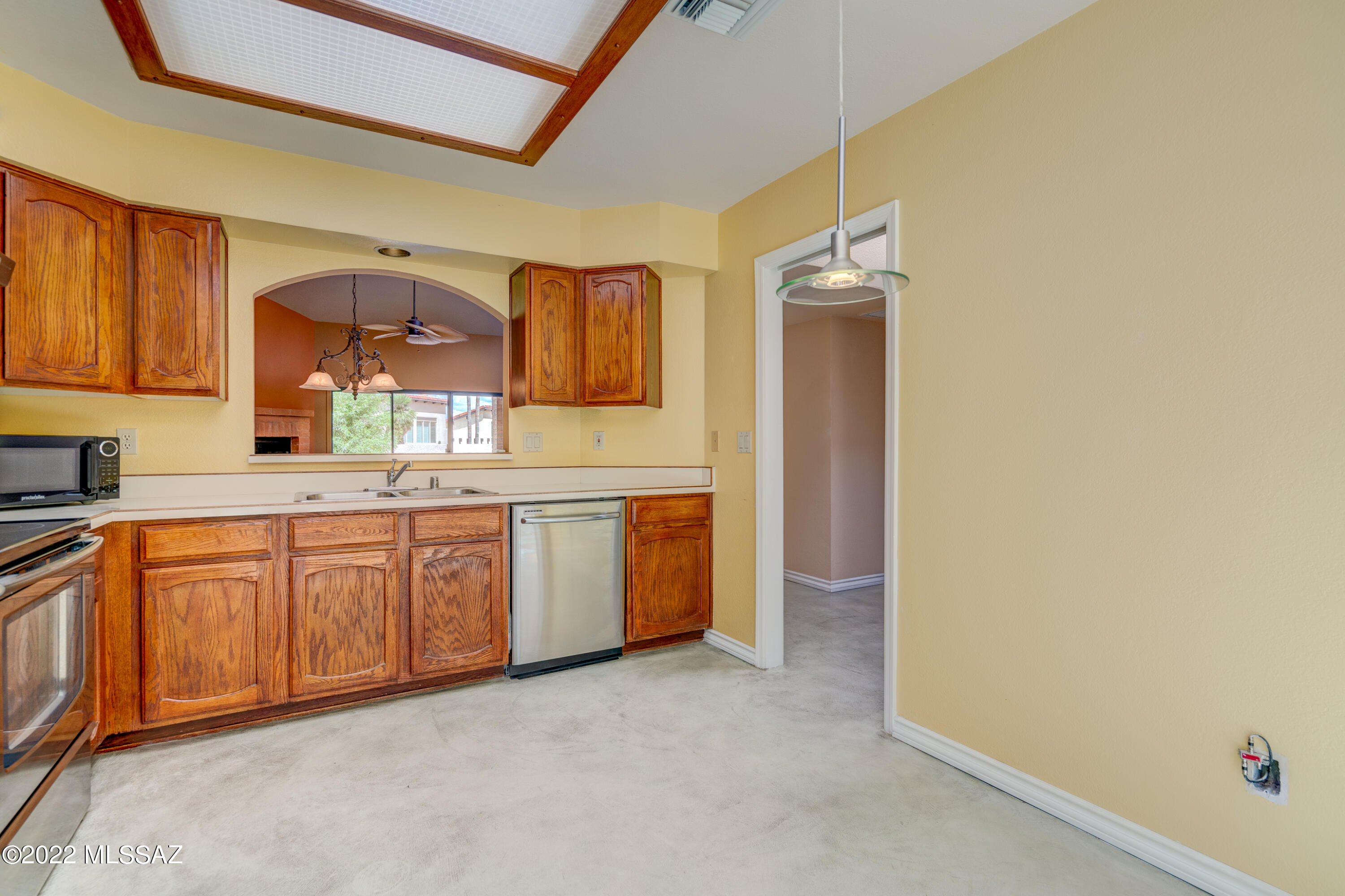 Valle Del Oro Townhomes (1-90) - Residential