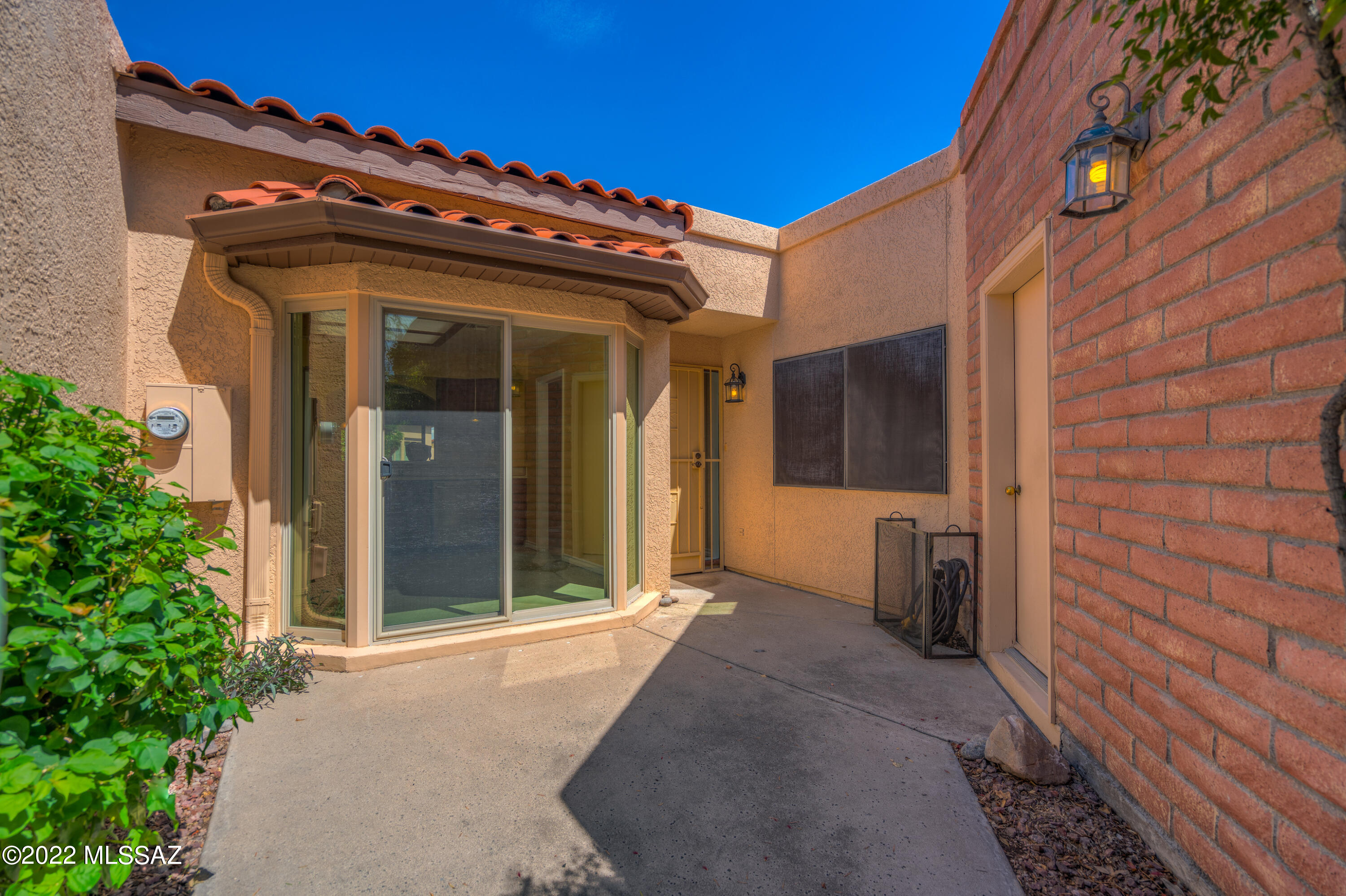 Valle Del Oro Townhomes (1-90) - Residential