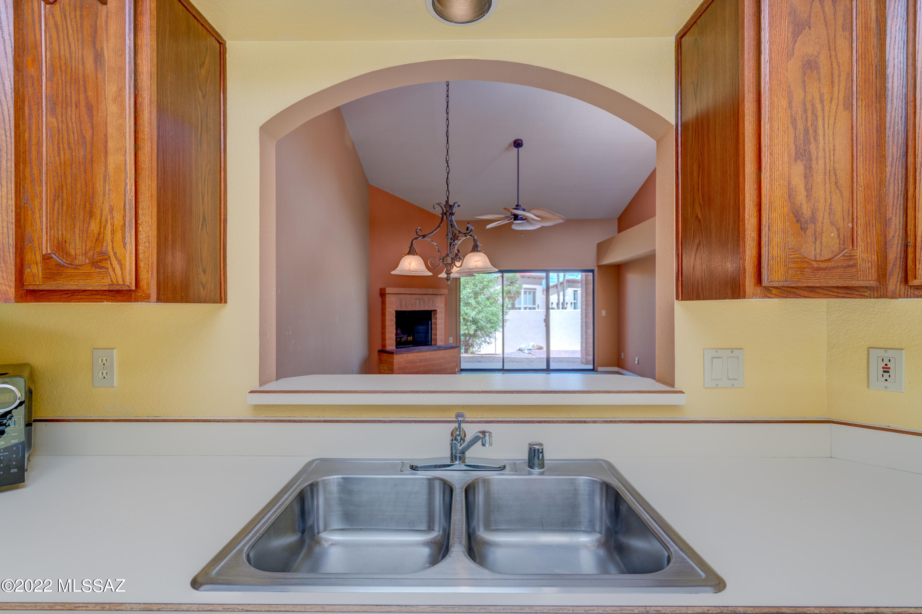 Valle Del Oro Townhomes (1-90) - Residential