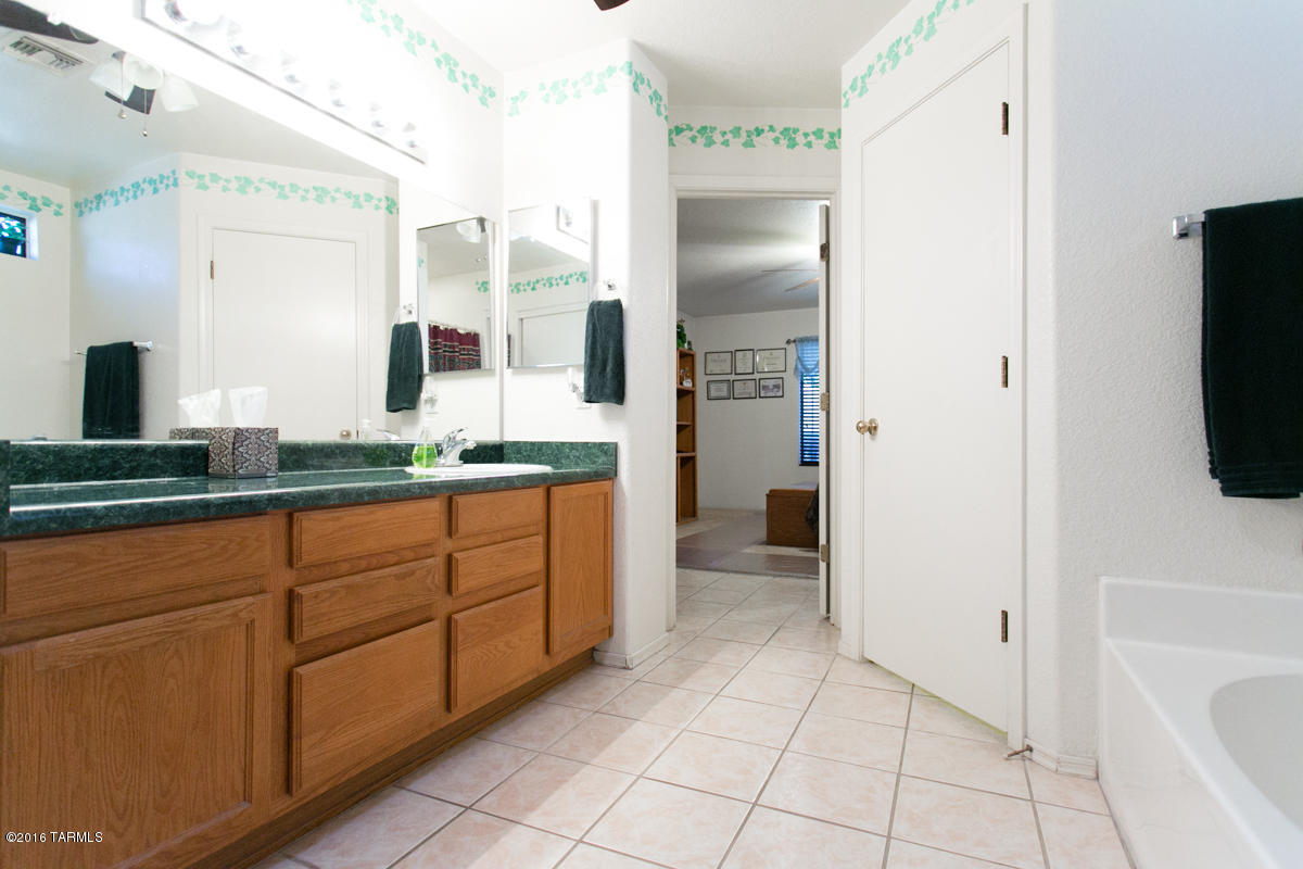 Oak Tree At Midvale (621-740) - Residential