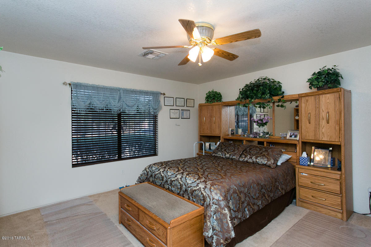 Oak Tree At Midvale (621-740) - Residential