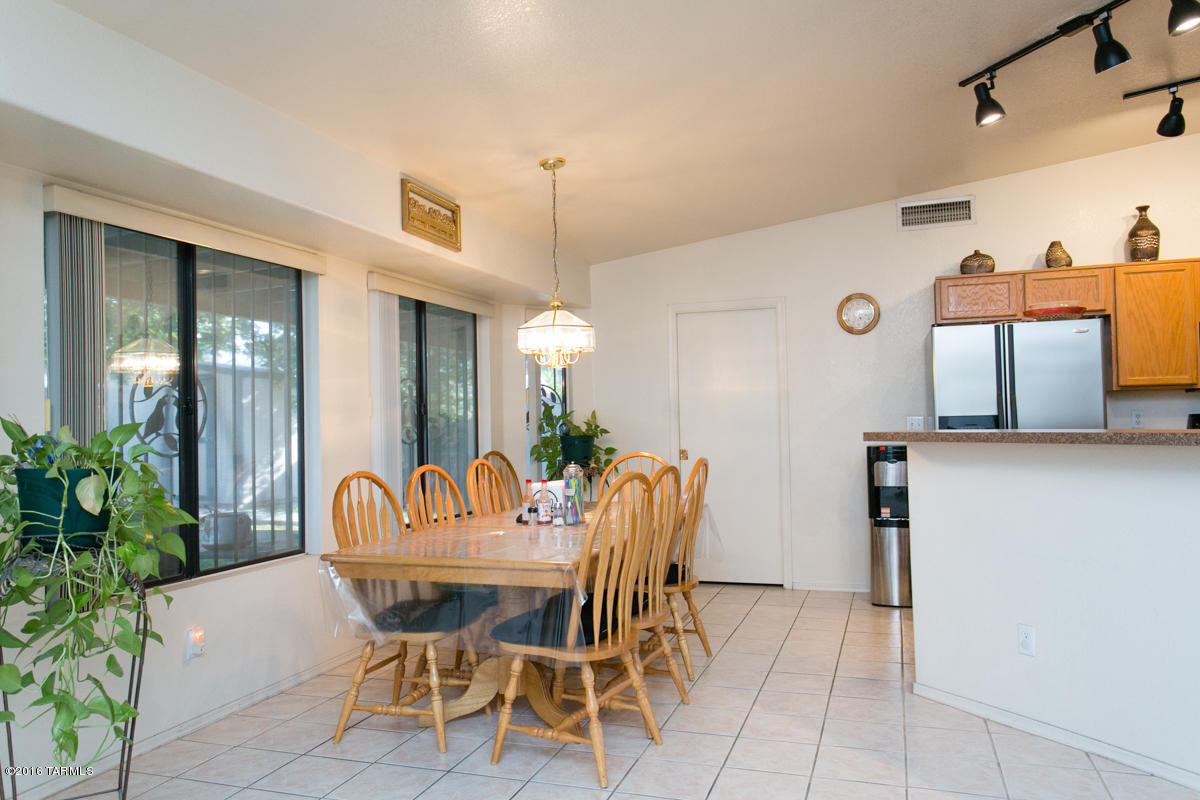 Oak Tree At Midvale (621-740) - Residential
