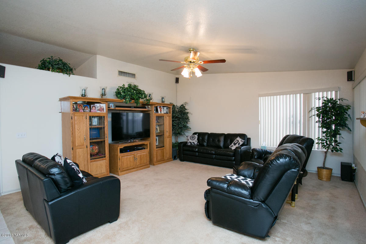 Oak Tree At Midvale (621-740) - Residential