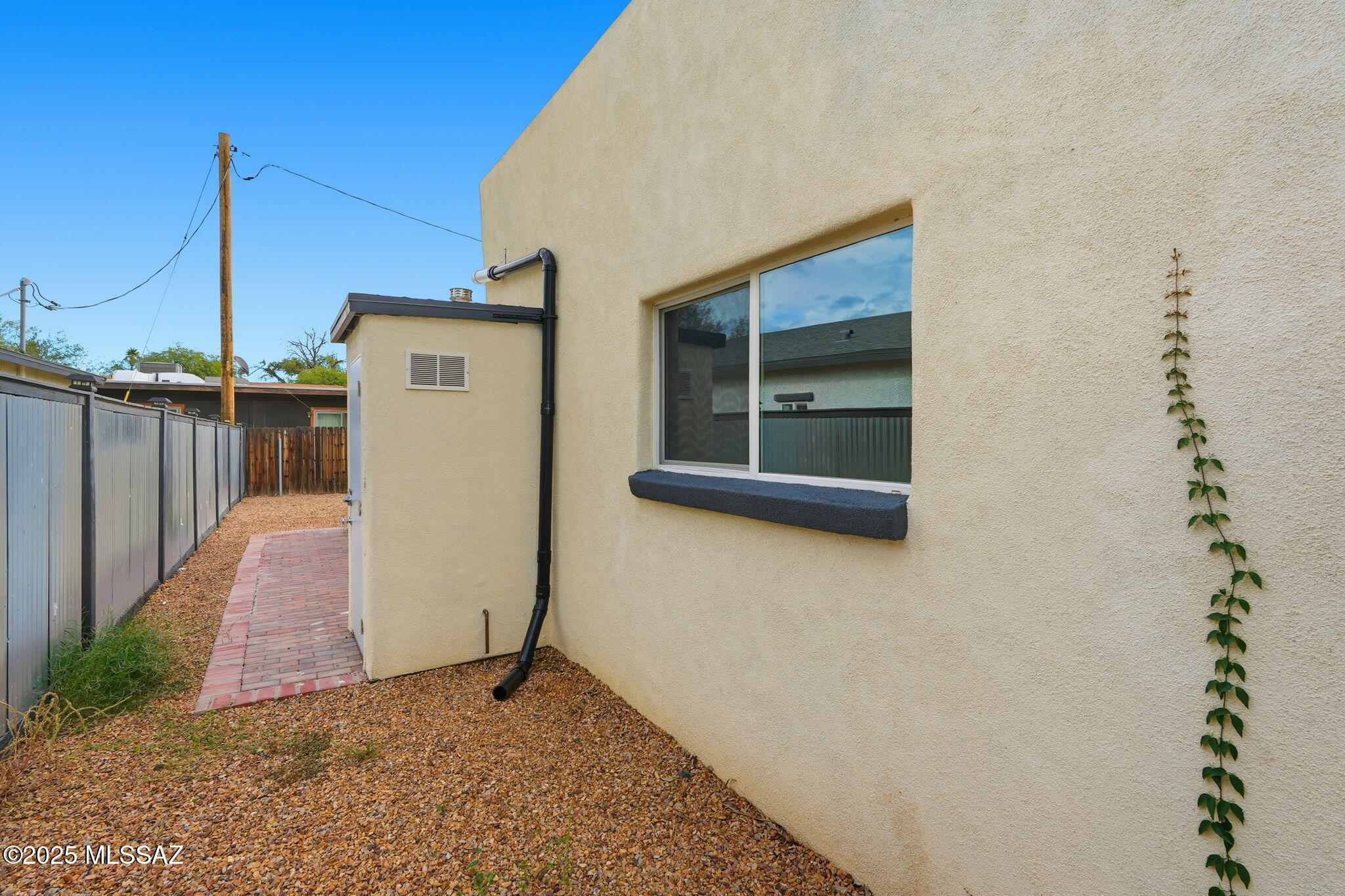Speedway Park Addition Resub - Residential Lease