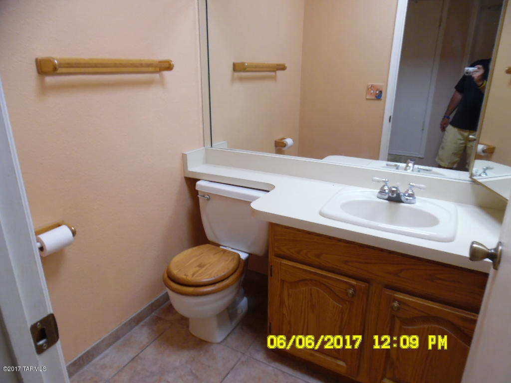 Casas Adobes Estates NO. 2-A Resub. - Residential