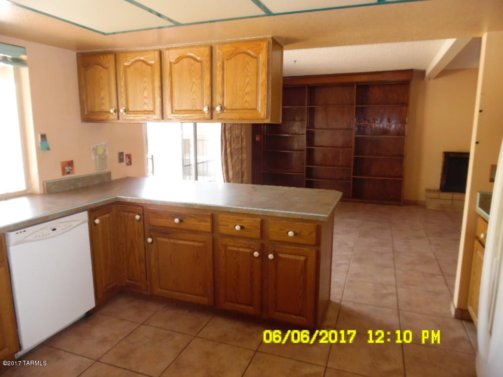 Casas Adobes Estates NO. 2-A Resub. - Residential