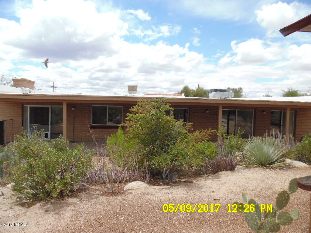 Casas Adobes Estates NO. 2-A Resub. - Residential