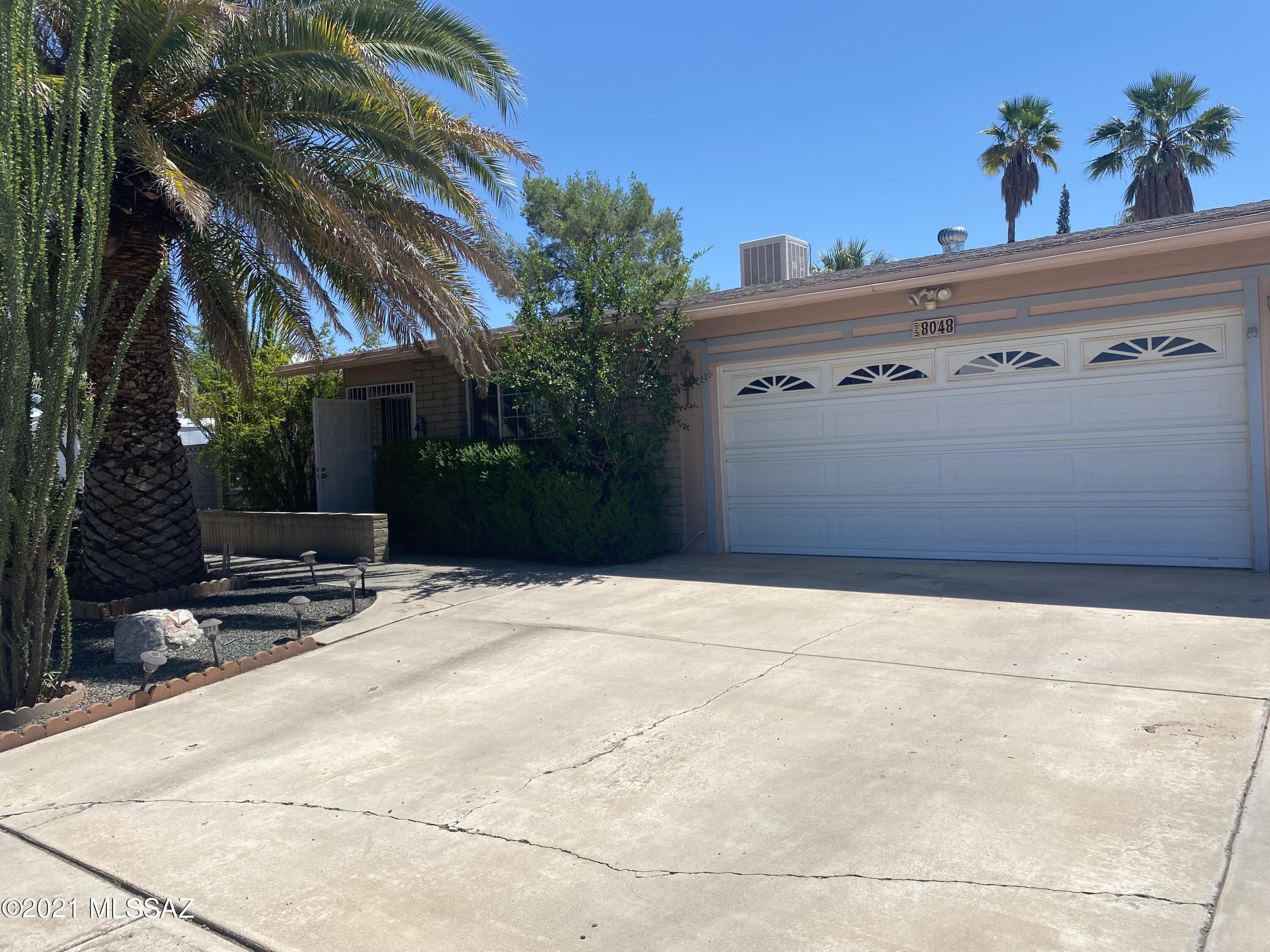 Lincoln Ridge (1-207) - Residential