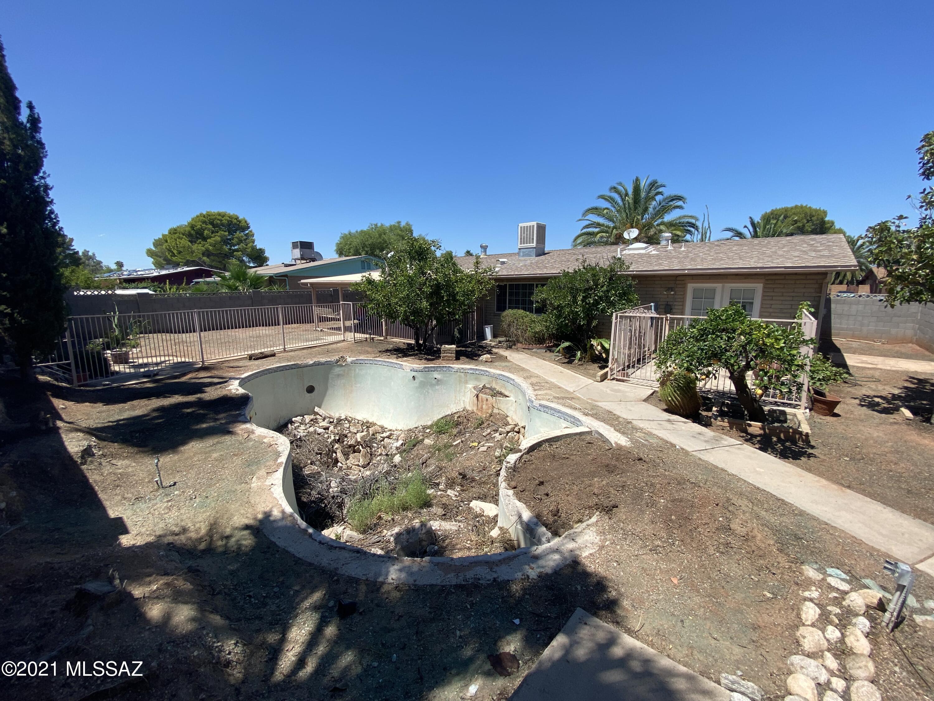 Lincoln Ridge (1-207) - Residential