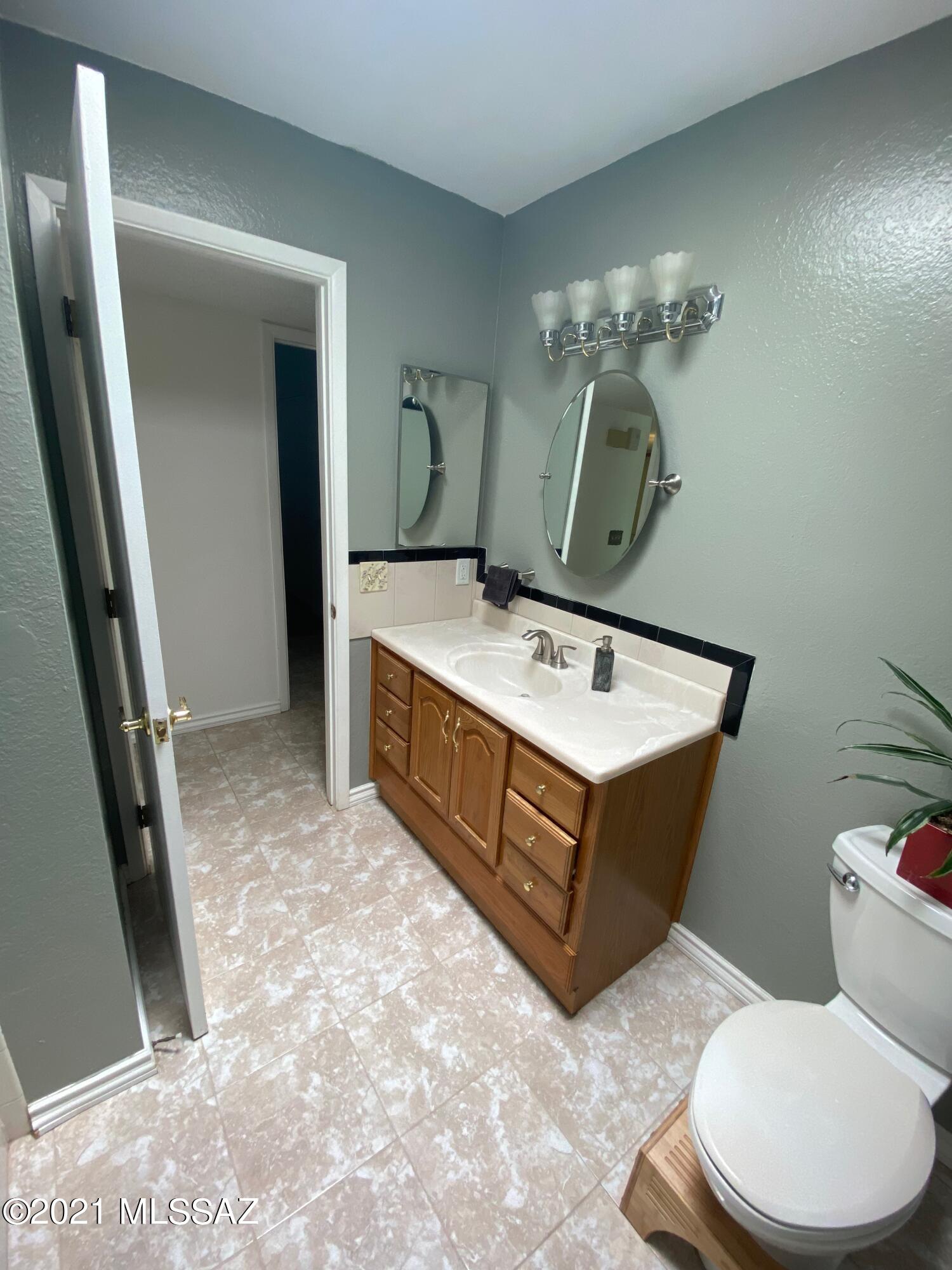 Lincoln Ridge (1-207) - Residential