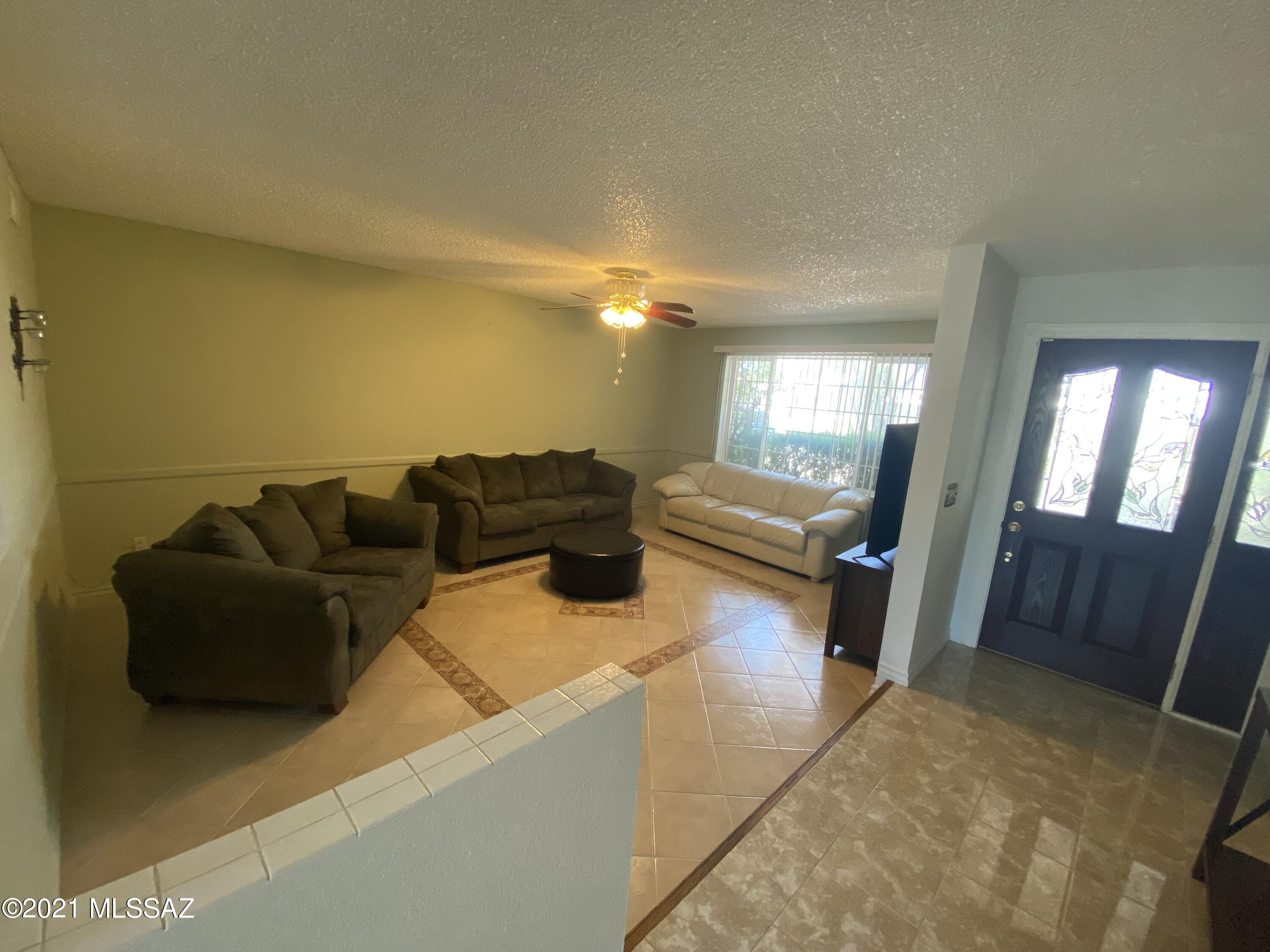 Lincoln Ridge (1-207) - Residential