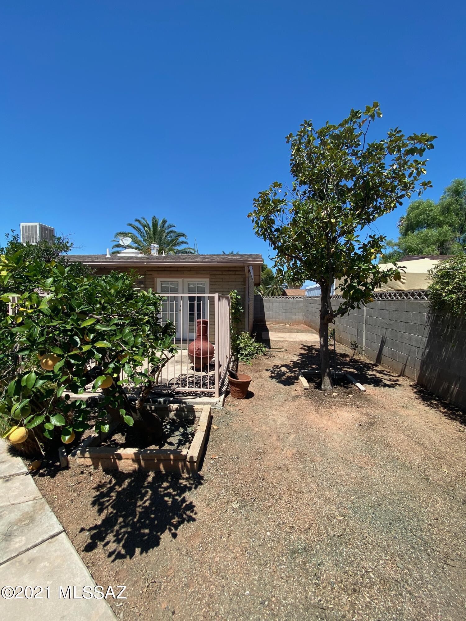 Lincoln Ridge (1-207) - Residential