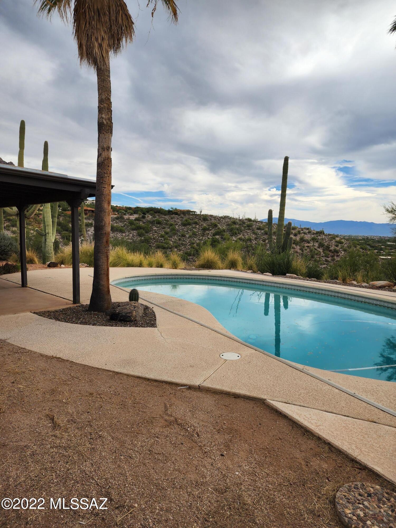 The Foothills (1-37) - Residential Lease