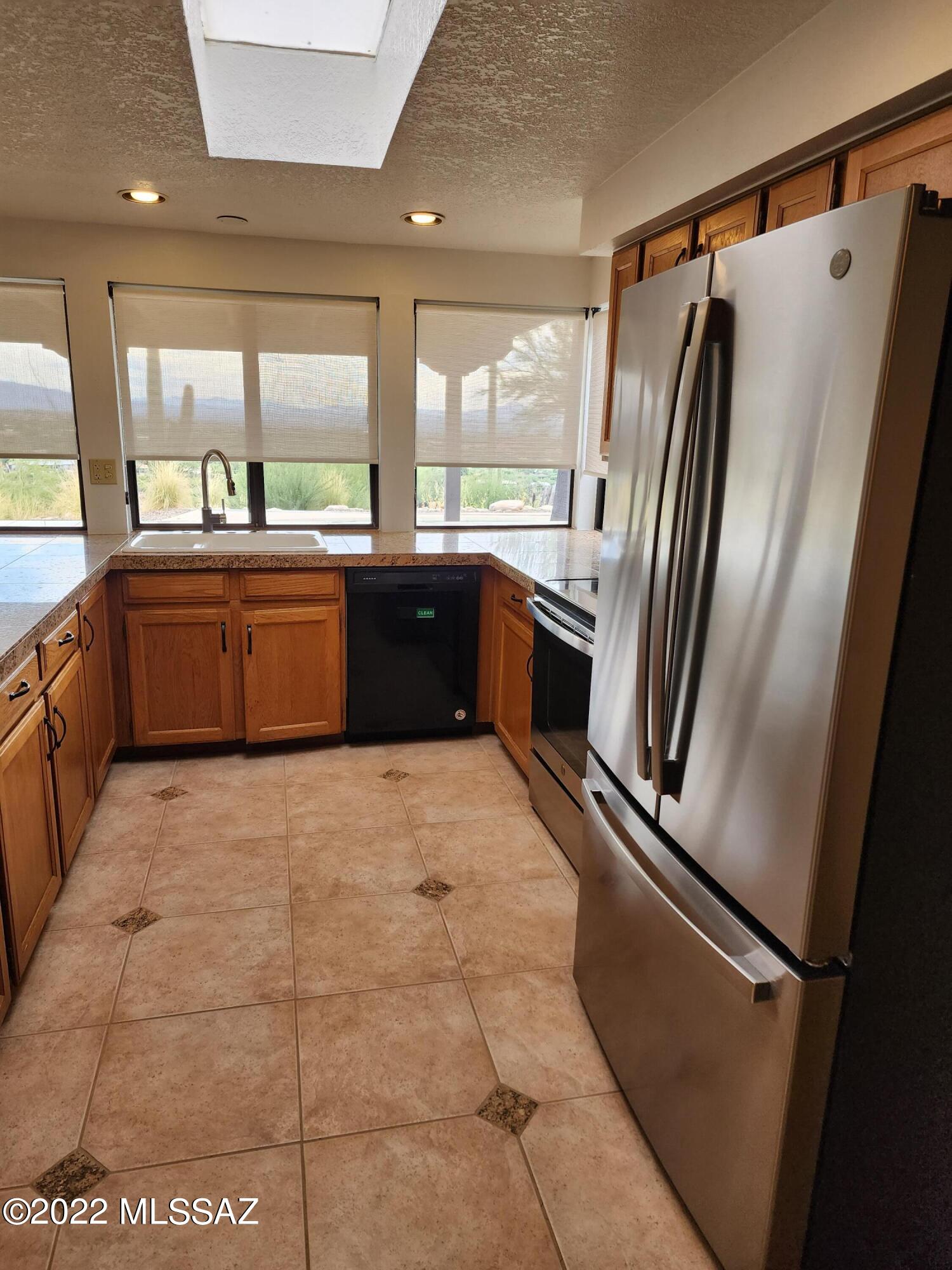 The Foothills (1-37) - Residential Lease