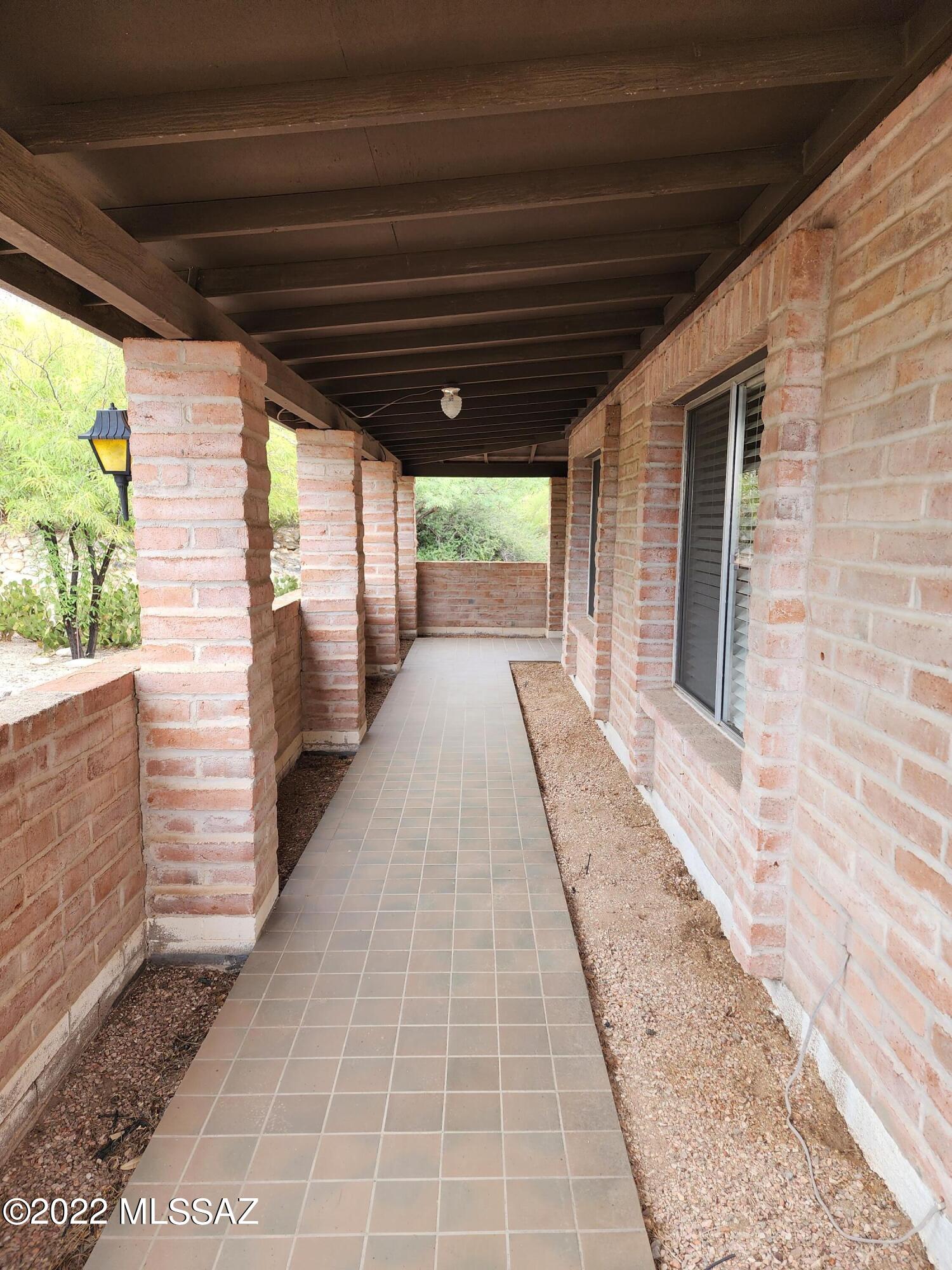 The Foothills (1-37) - Residential Lease