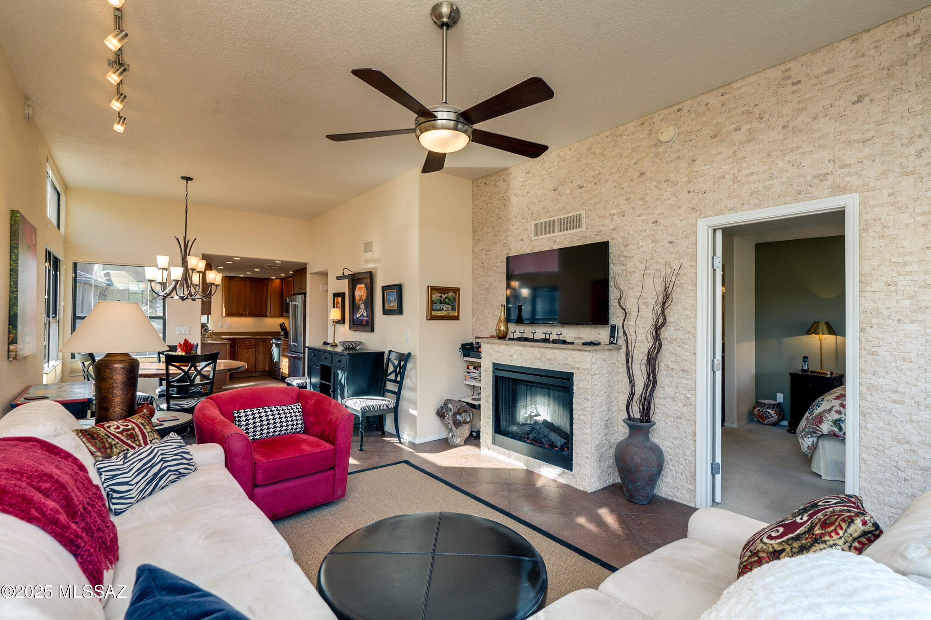 Greens at Ventana Canyon - Residential