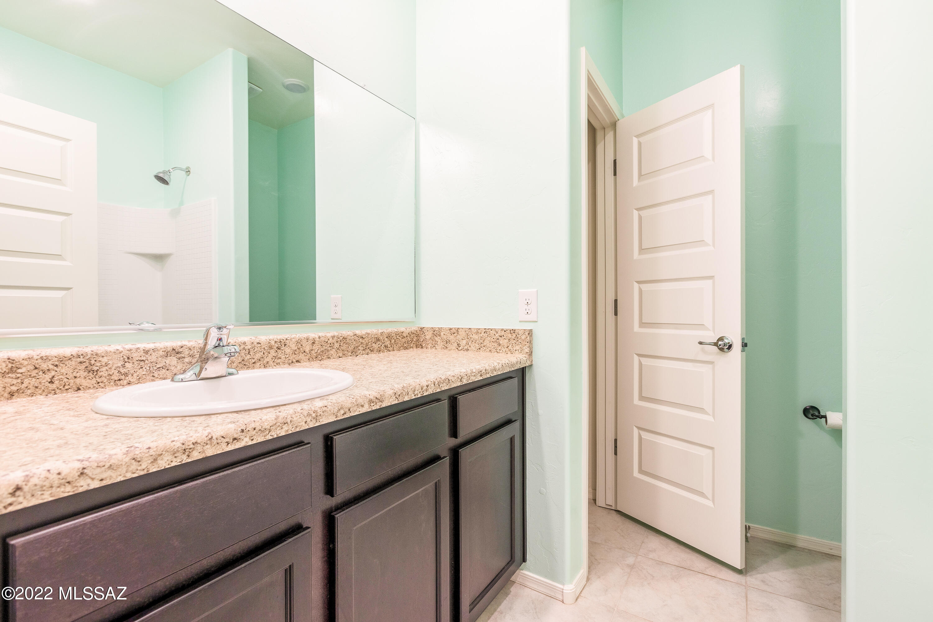 Saguaro Bloom SQ20180540069 - Residential