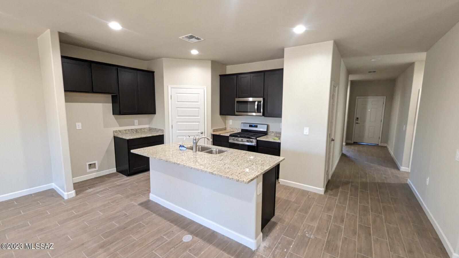 Saguaro Bloom 7A - Residential