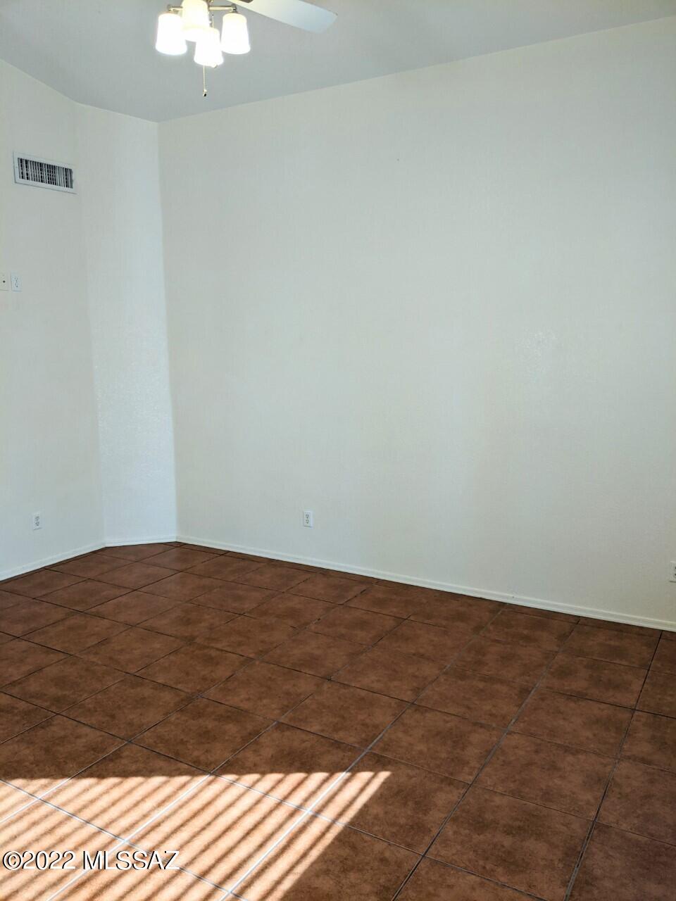 Mona Lisa Heights - Residential Lease