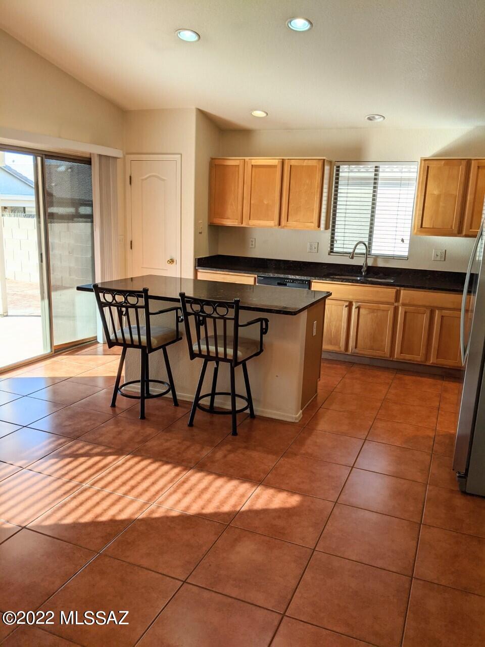 Mona Lisa Heights - Residential Lease
