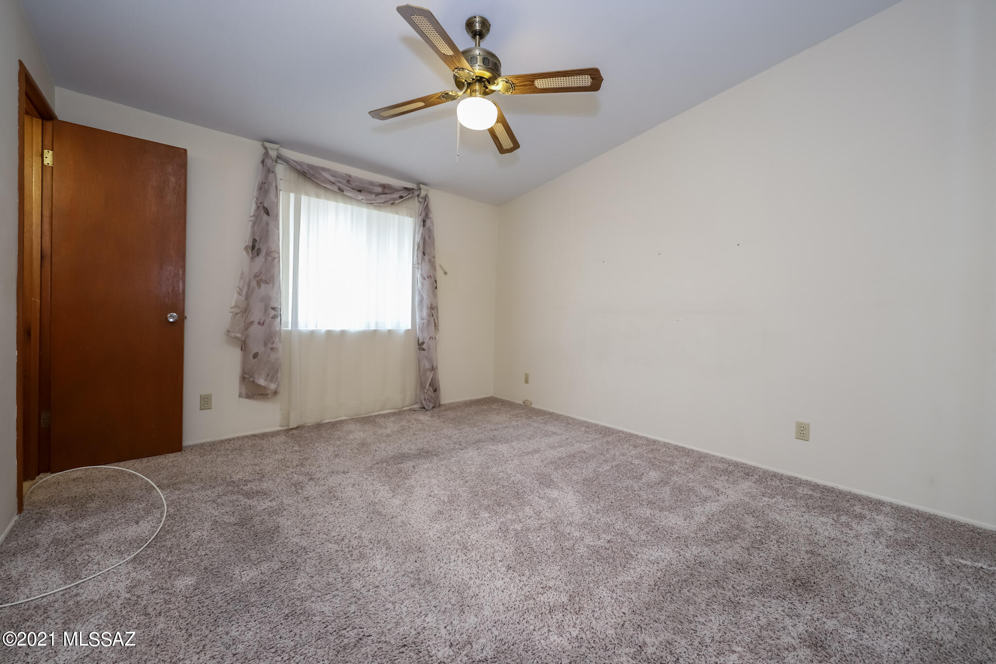 Centennial Park (1-160) - Residential