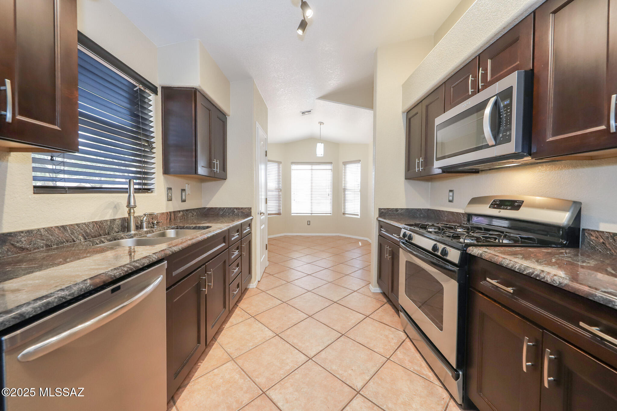 Silver Creek (1-288) - Residential Lease