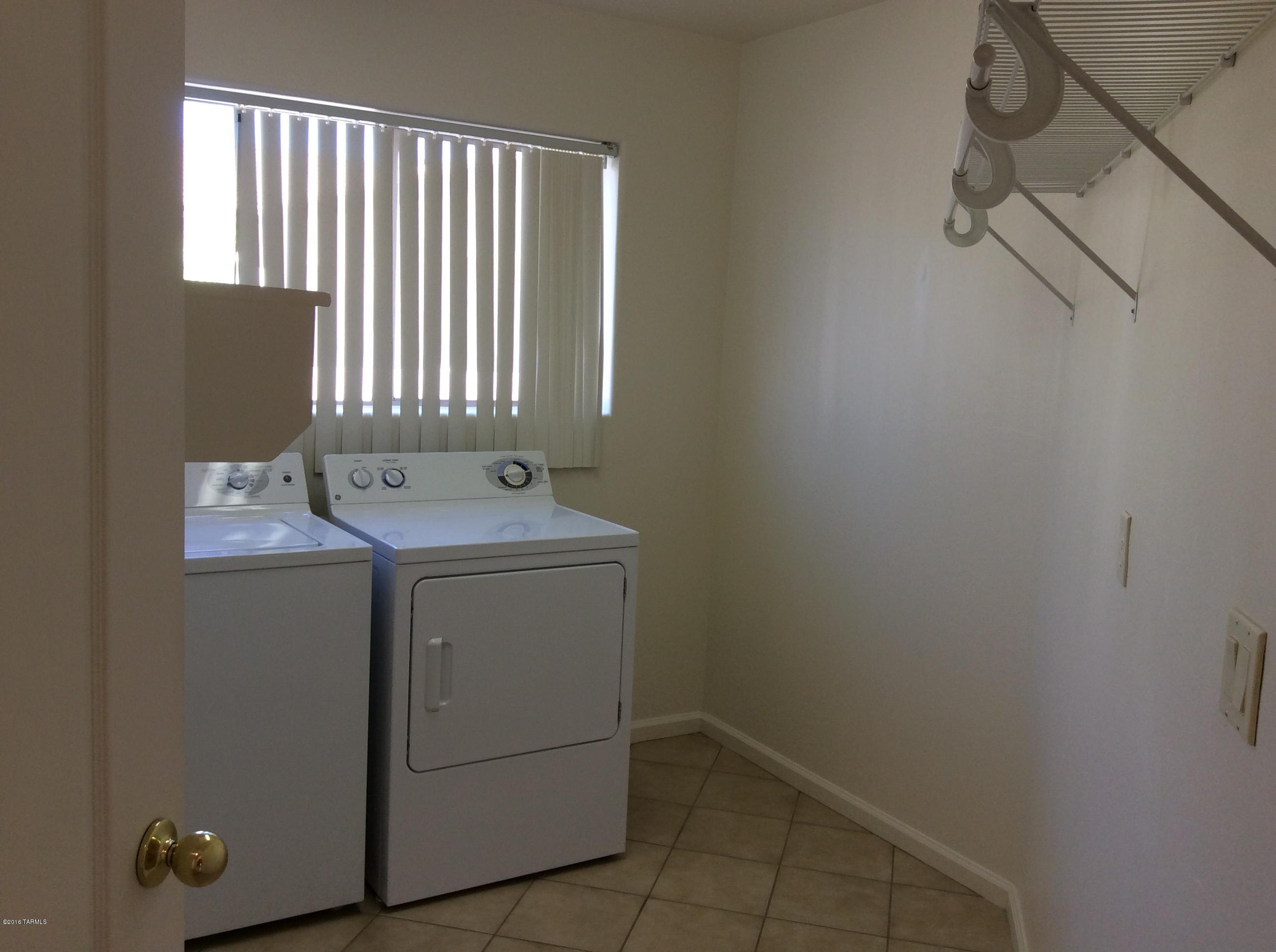 Rancho Vistoso Sunset Ridge II Neighborhood 10 - Residential Lease