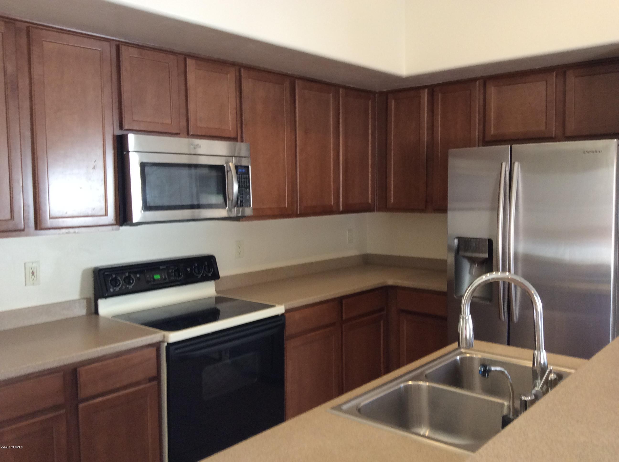 Rancho Vistoso Sunset Ridge II Neighborhood 10 - Residential Lease