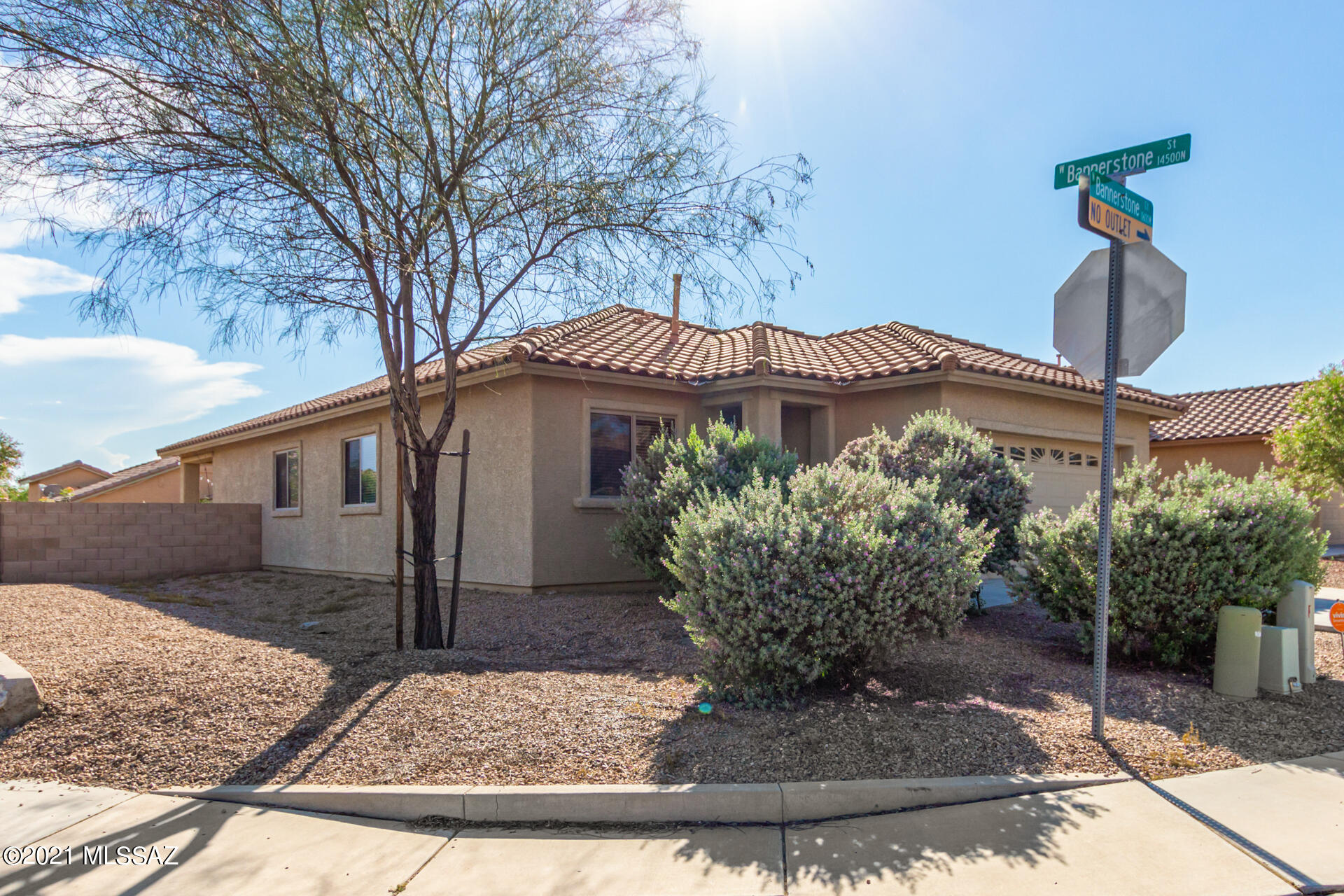 Come check out this beautiful corner-lot four-bedroom home in desirable San Lucas!  Quick access to the I-10 makes traveling a breeze.  This property is well priced to move quickly.  Get in to see it ASAP!