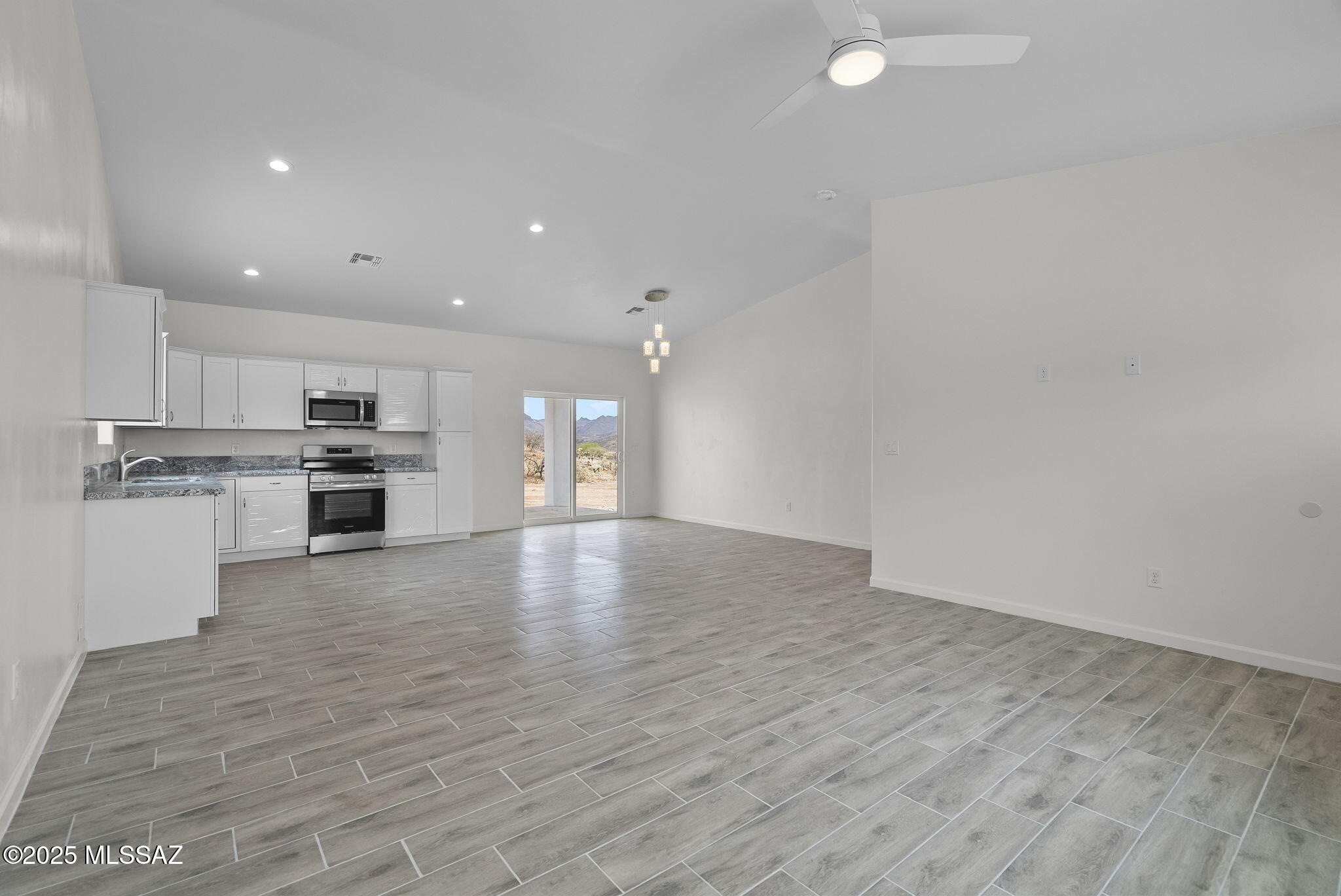 Rio Rico Villas 12 - Residential