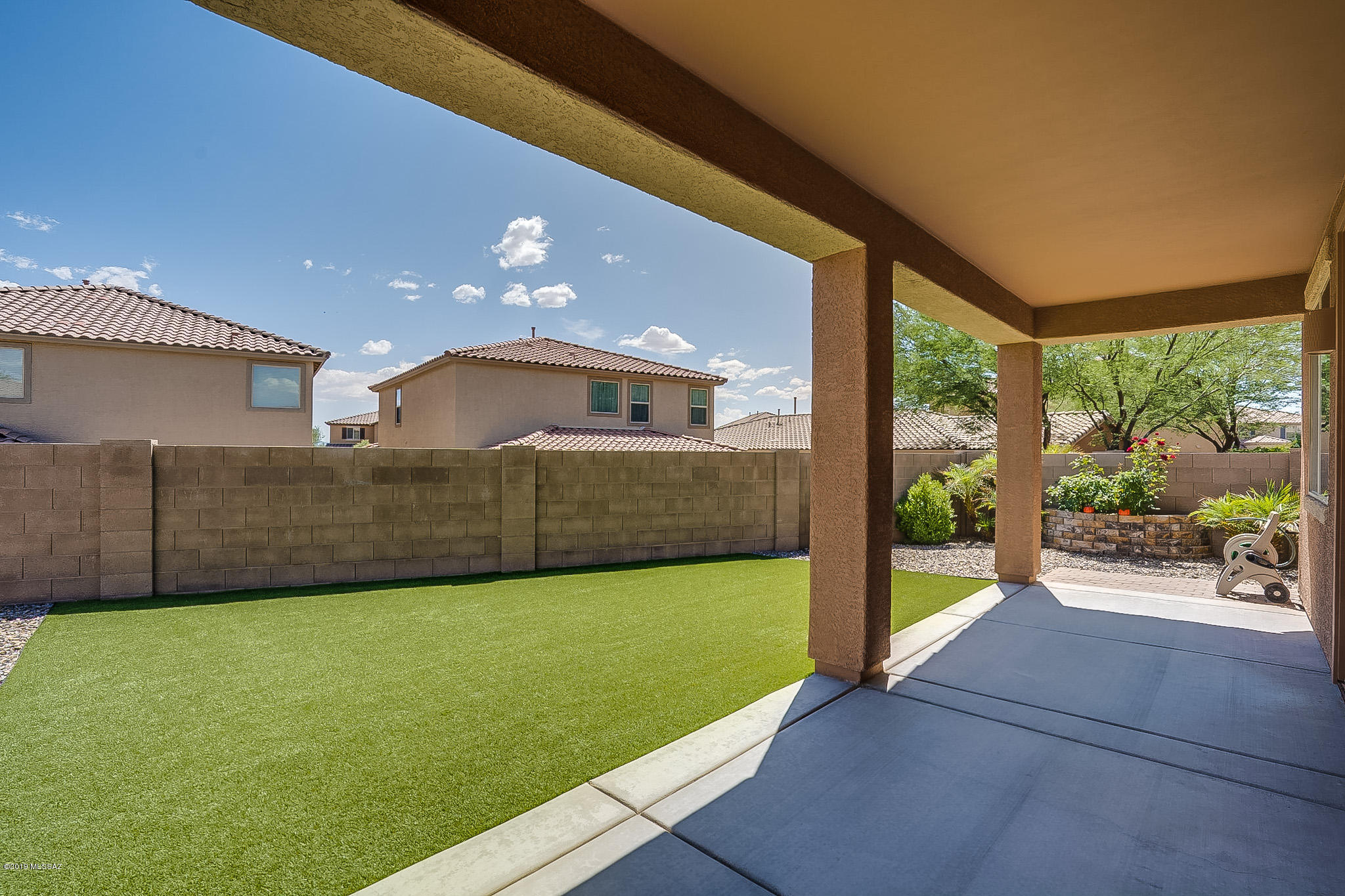 Rancho Vistoso NGHB 10 PCLS S,U & V - Residential