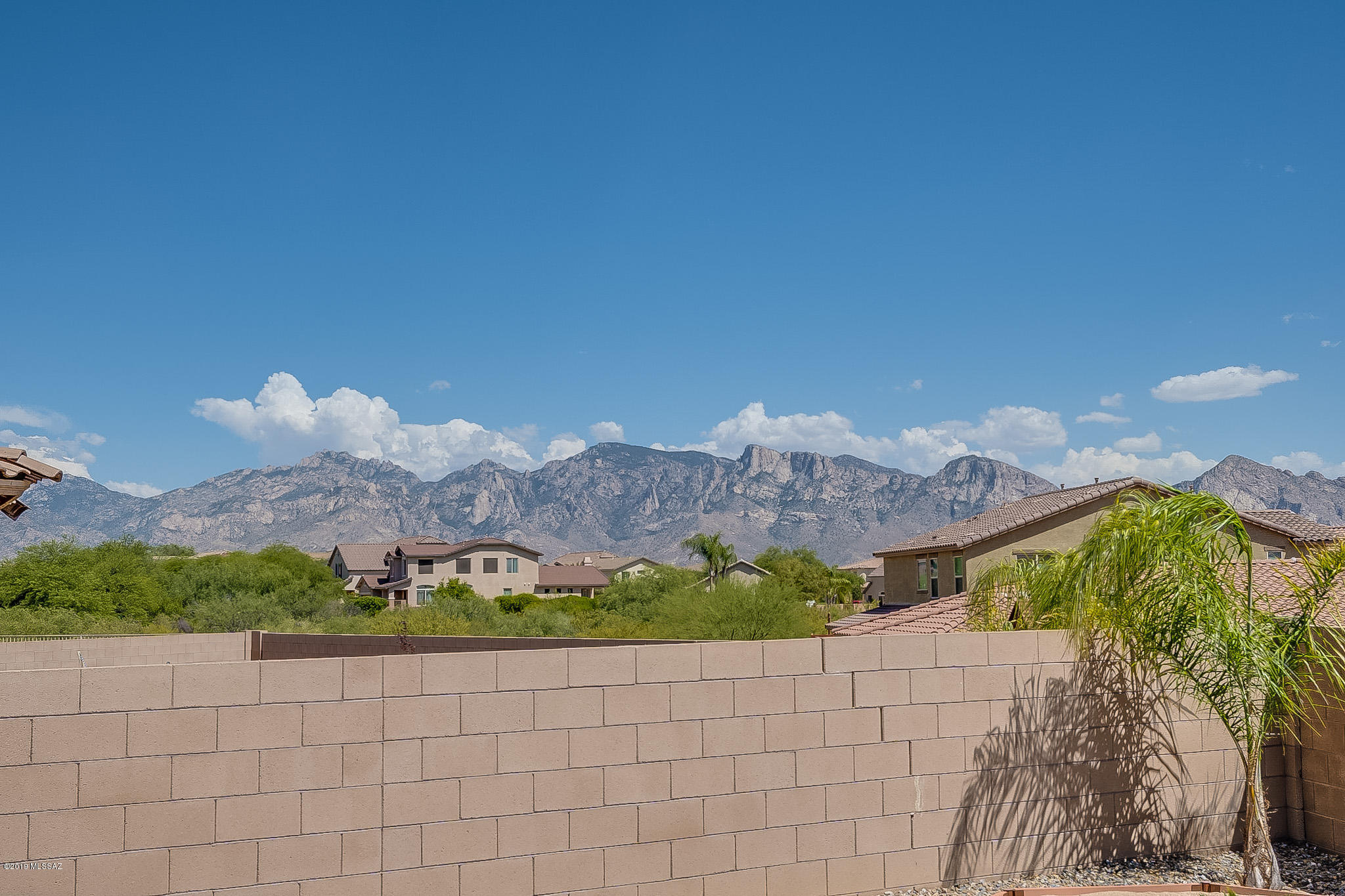 Rancho Vistoso NGHB 10 PCLS S,U & V - Residential