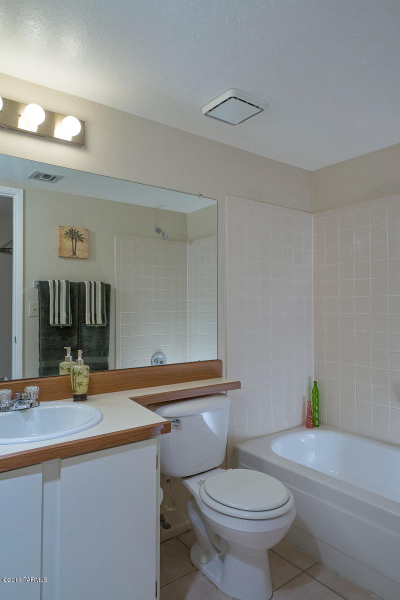 Summertree Condominiums (1-224) - Residential