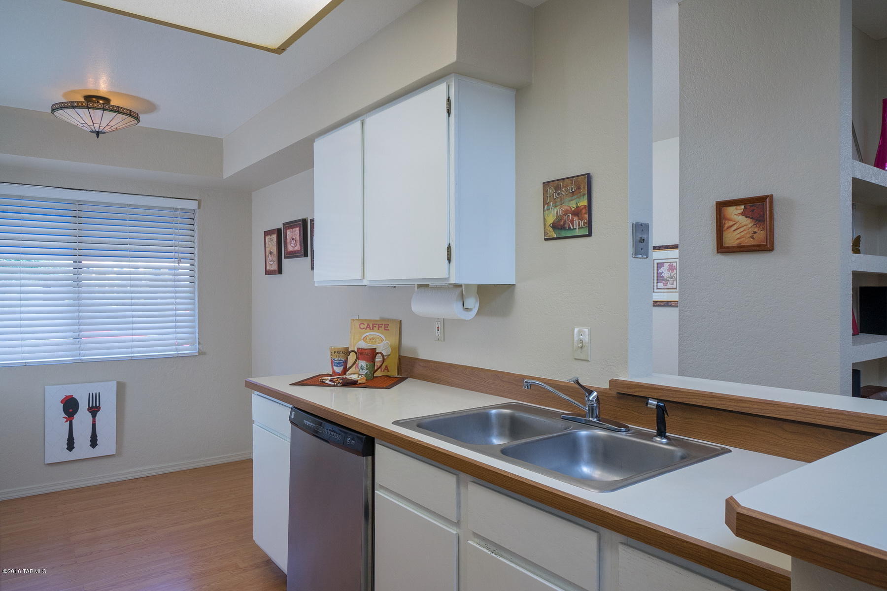 Summertree Condominiums (1-224) - Residential